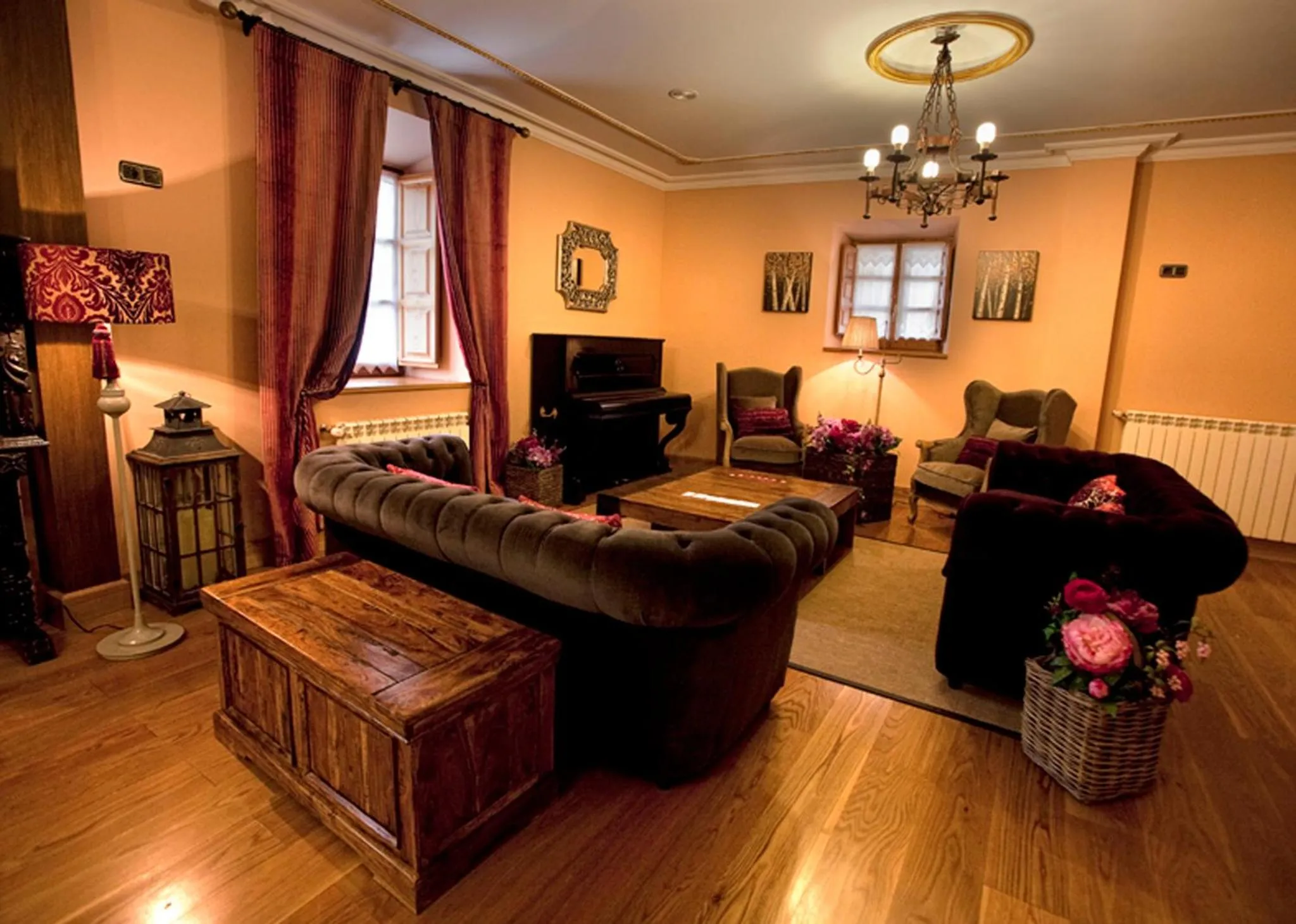 Communal lounge/ TV room in Villa Ferrera Posada Rural