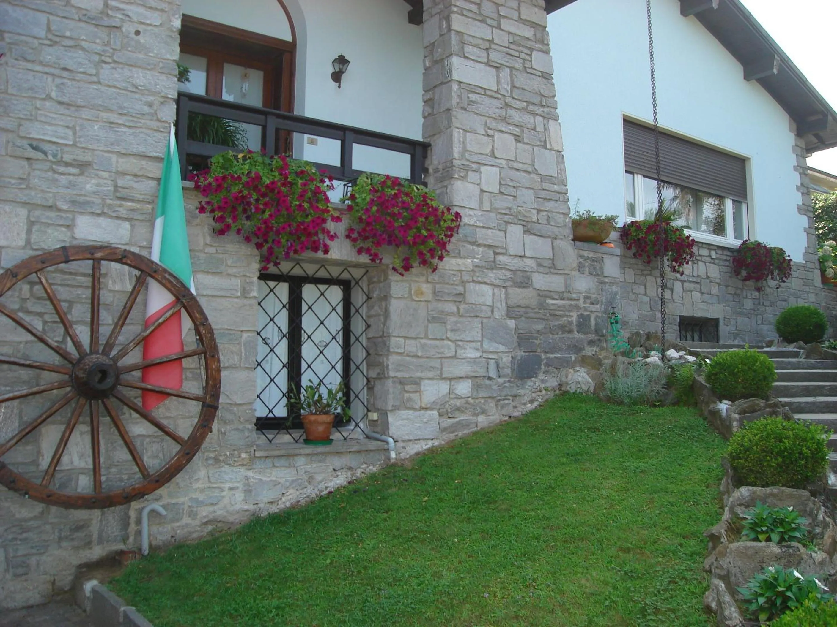 Garden in Bed & Breakfast Gli Oleandri