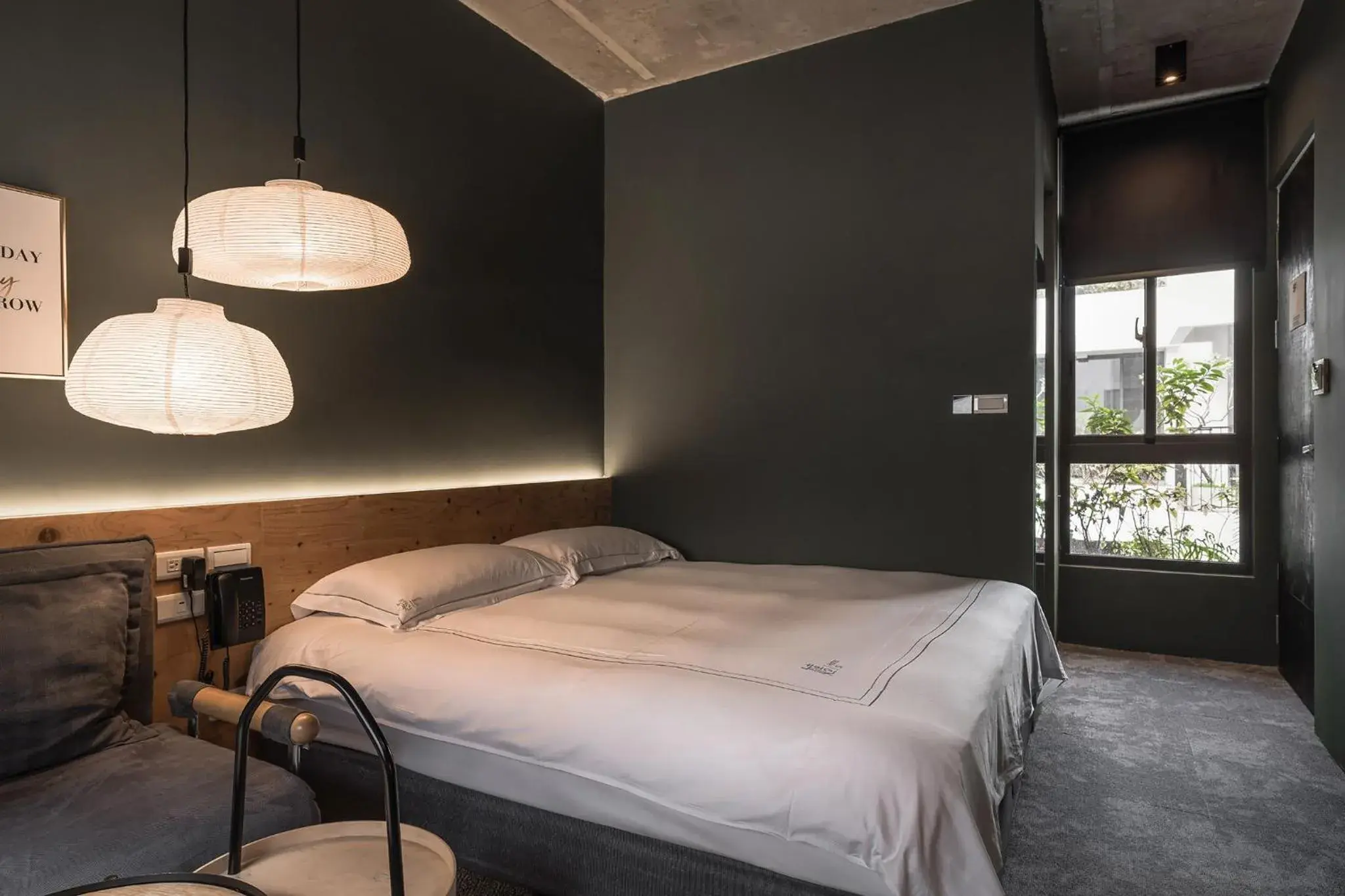 Deluxe Queen Room in SI Hotel Deluxe Queen Room in SI Hotel