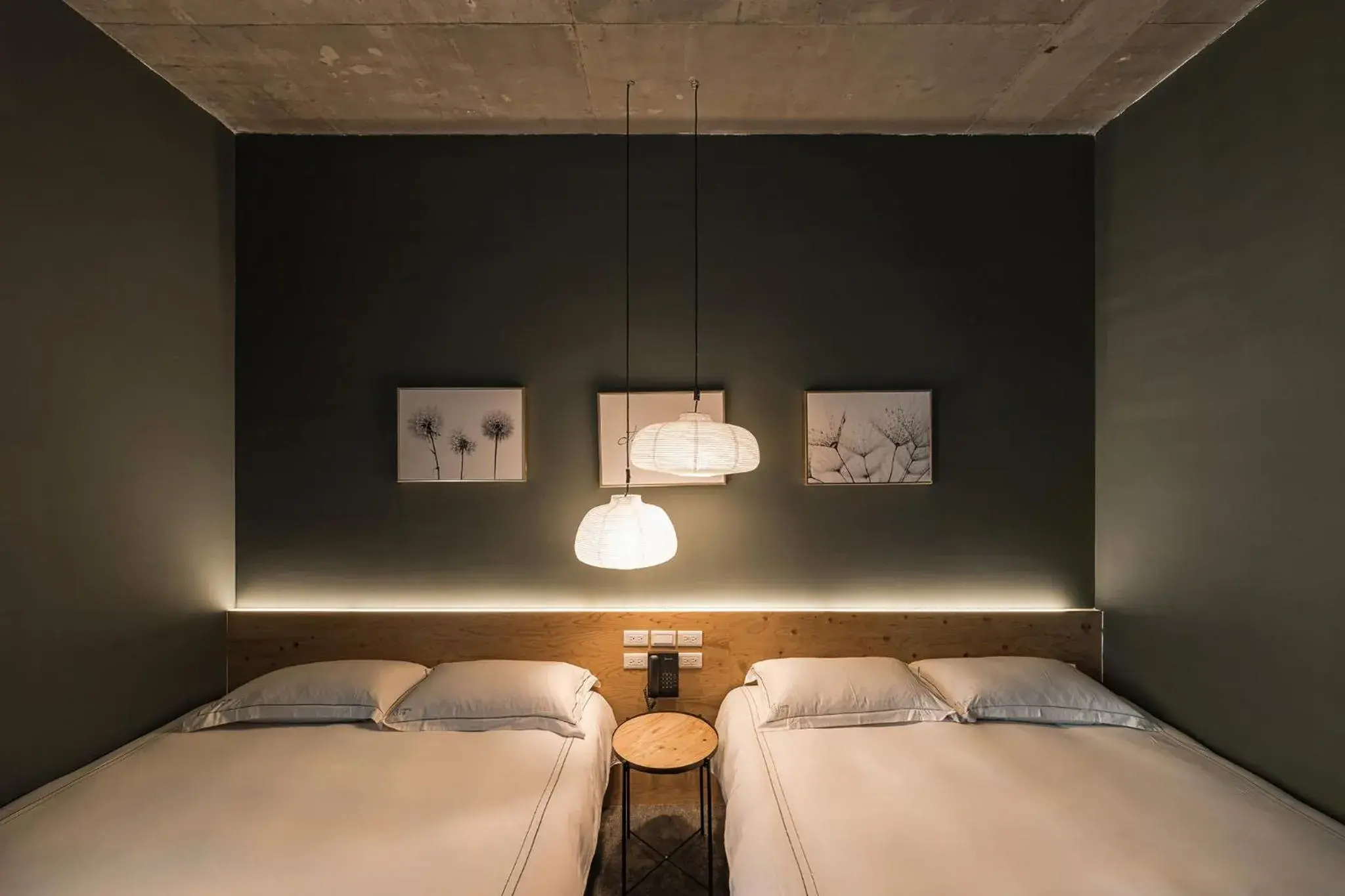 Deluxe Quadruple Room in SI Hotel Deluxe Quadruple Room in SI Hotel