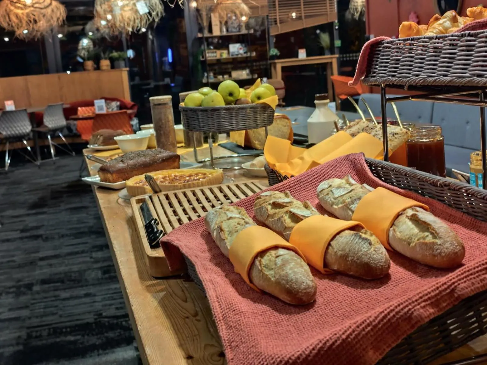 Breakfast in Best Western Linko Aubagne