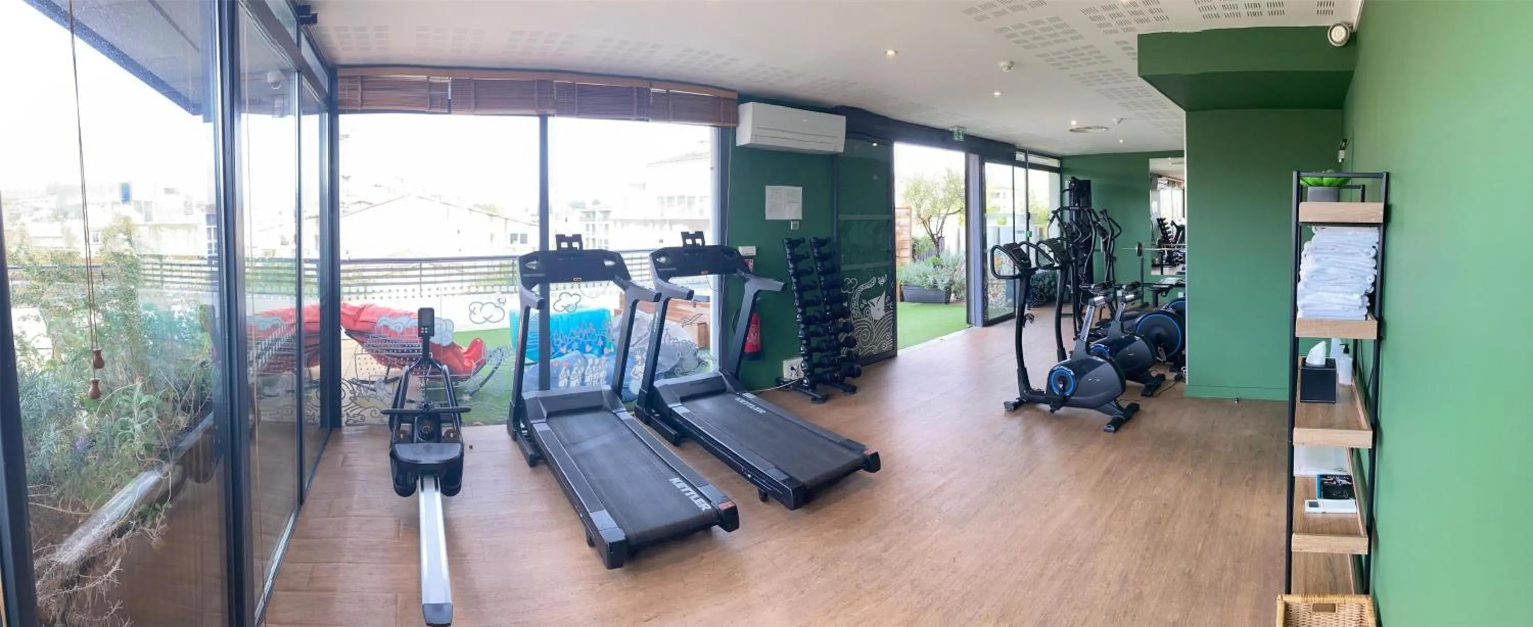 Fitness centre/facilities in Best Western Linko Aubagne