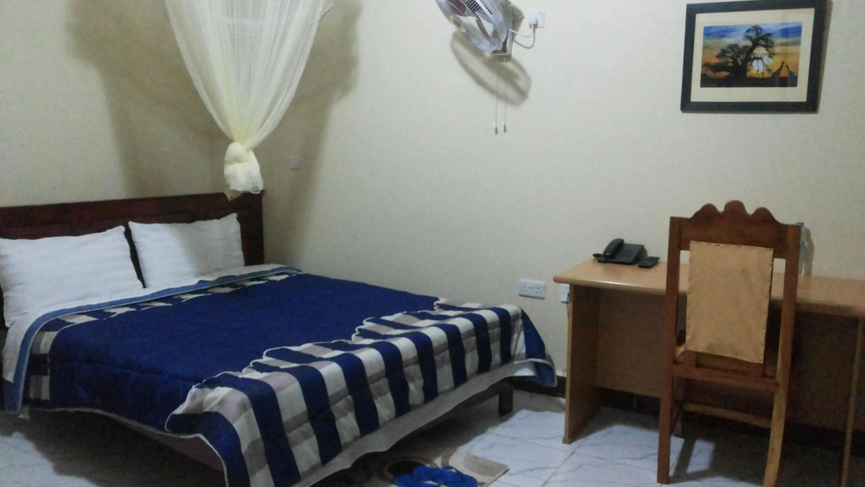 Bed in Hotel Premier