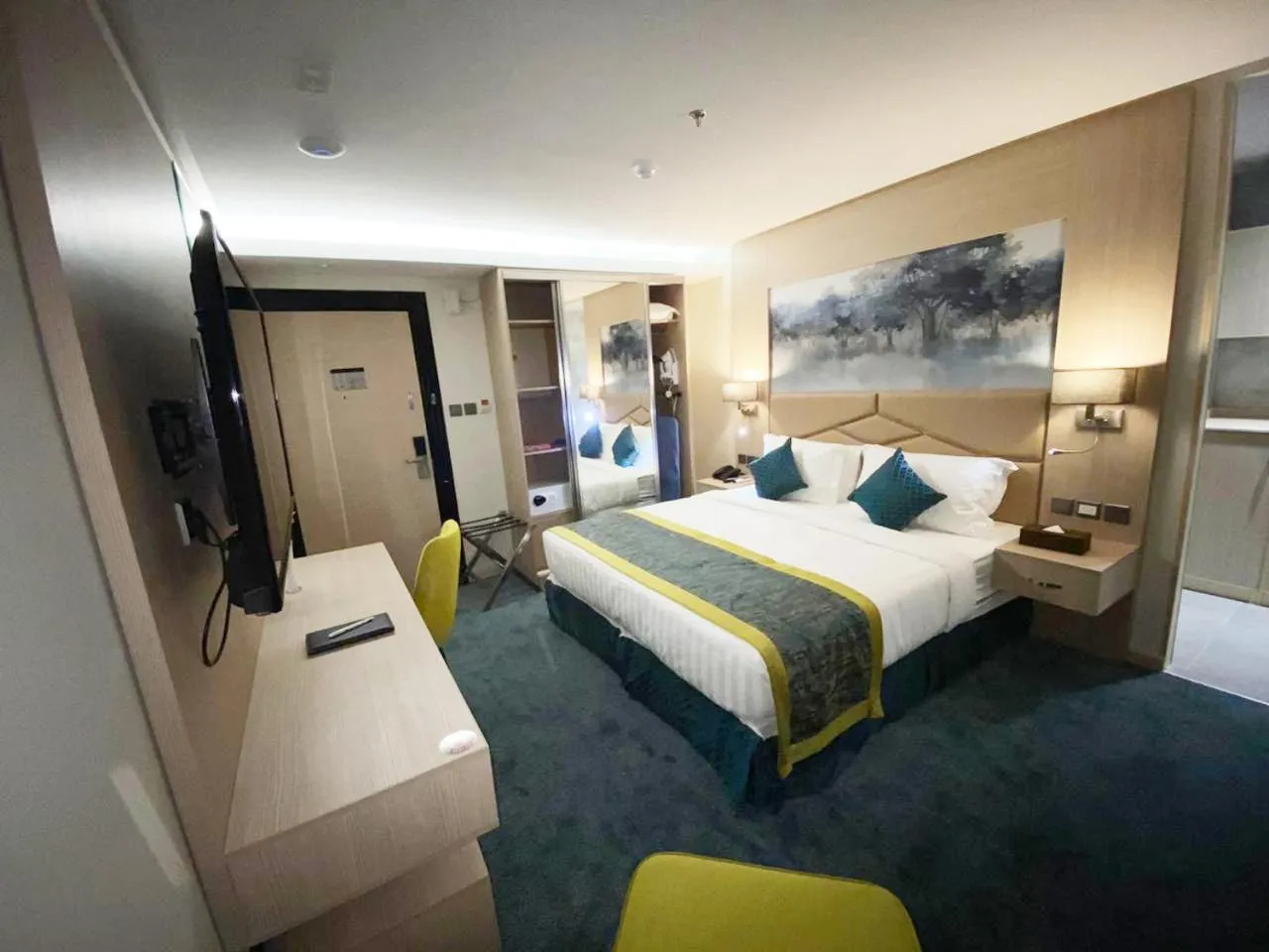 Bed in Touq Al Balad Hotel