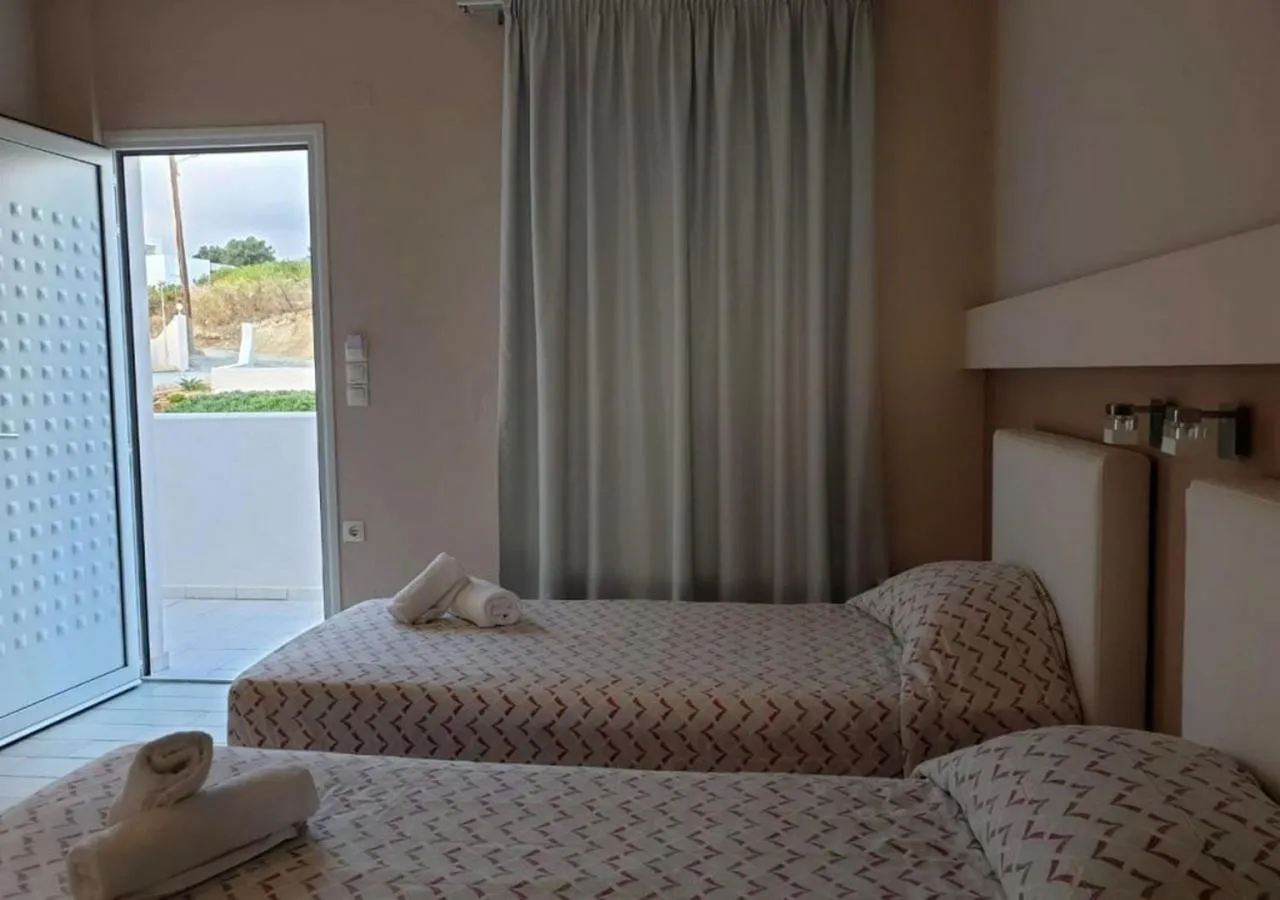 Bed in Saradari Beach Hotel - Adults Only