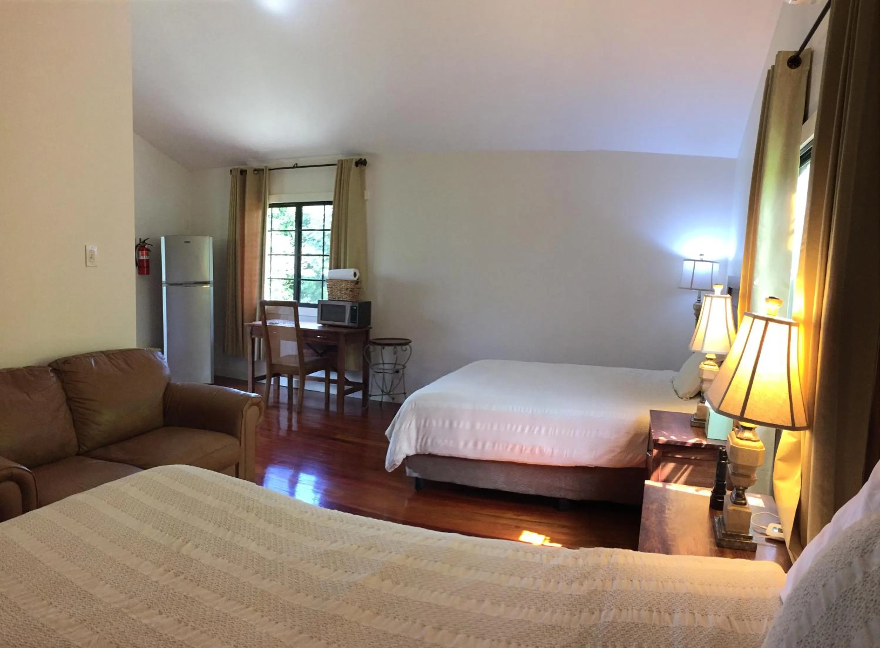 Bed in Santa Cruz Cabins