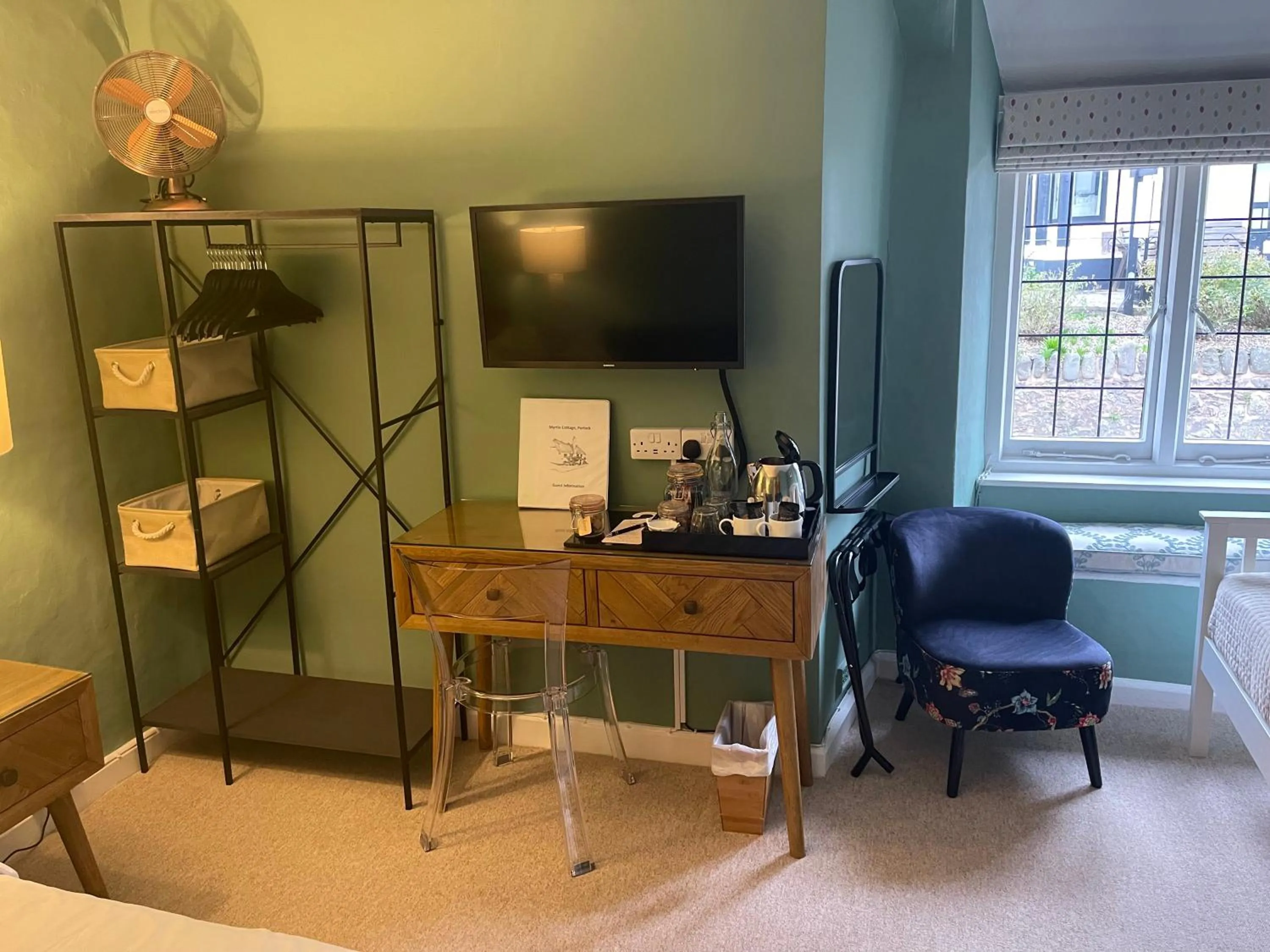 Bedroom in Myrtle Cottage B&B