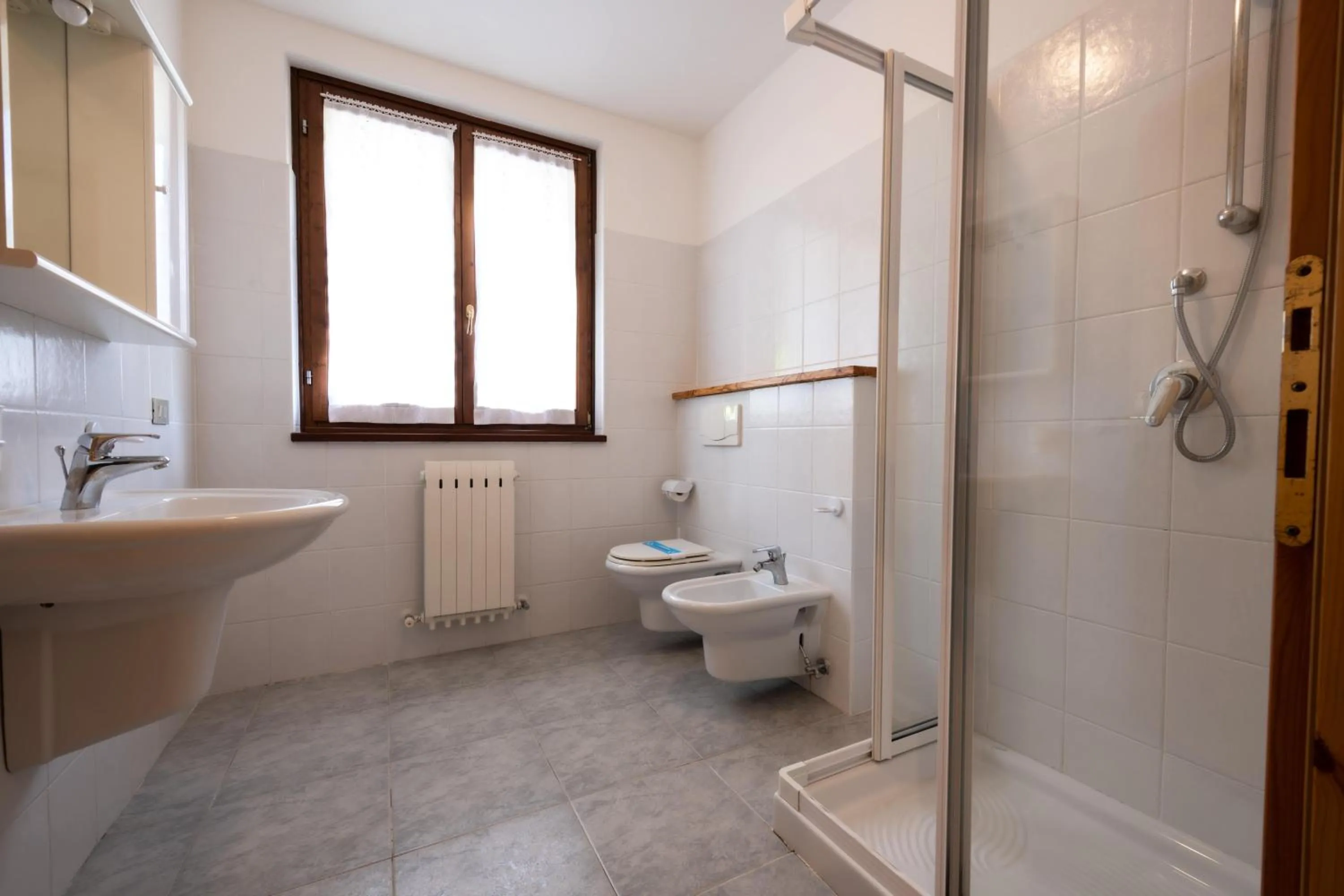 Shower in Appartamenti Lembondel - Ledro