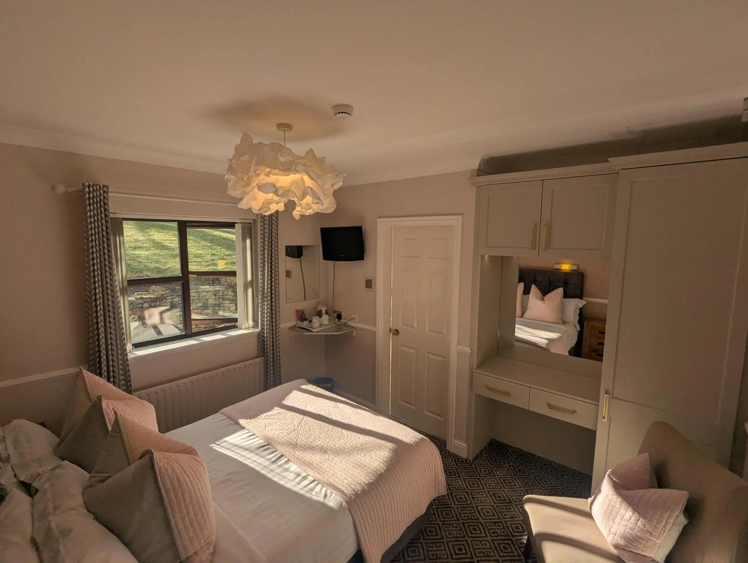 Bed in Willowbank House