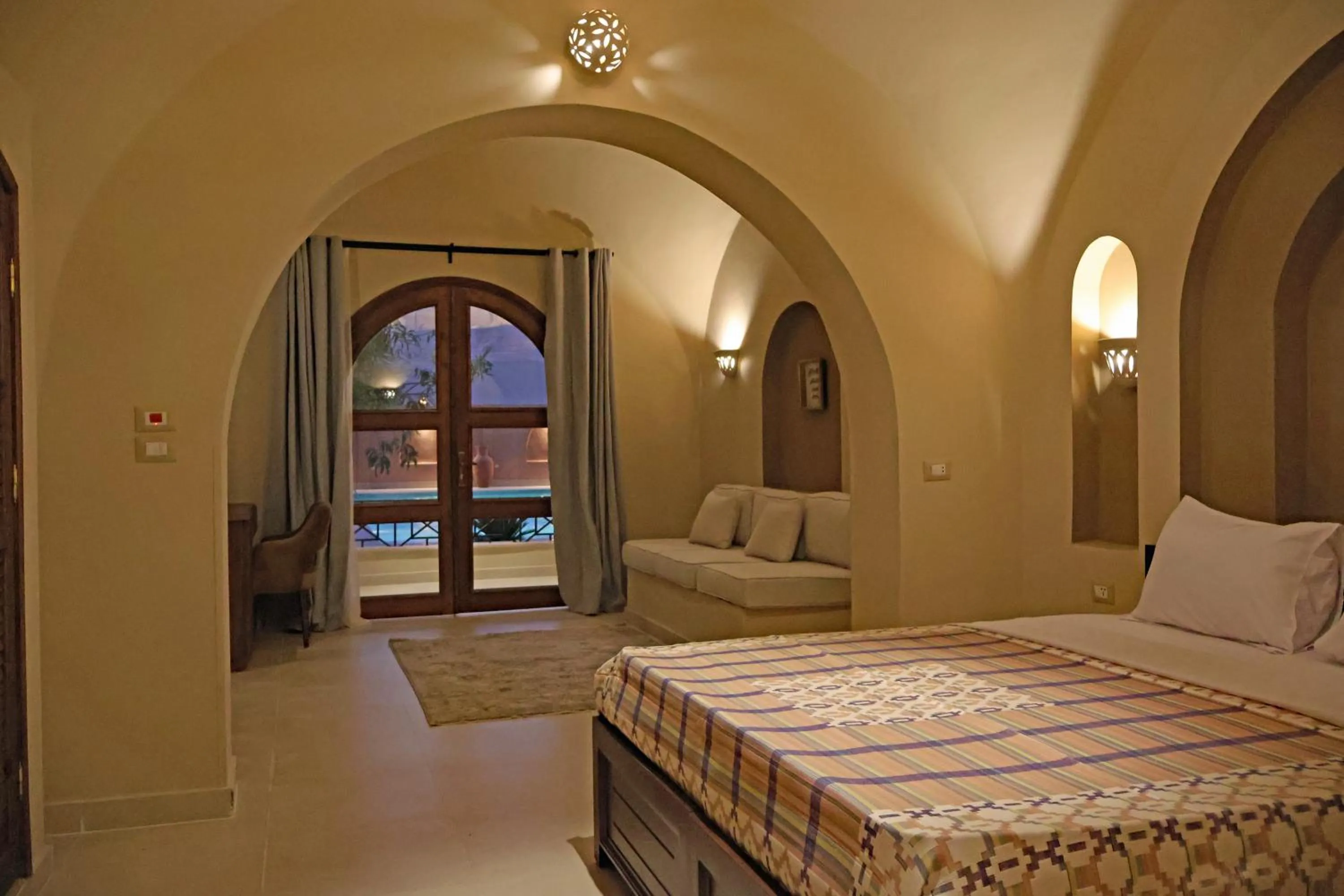 Living room, Bed in Malkata House - Boutique hotel and restaurant