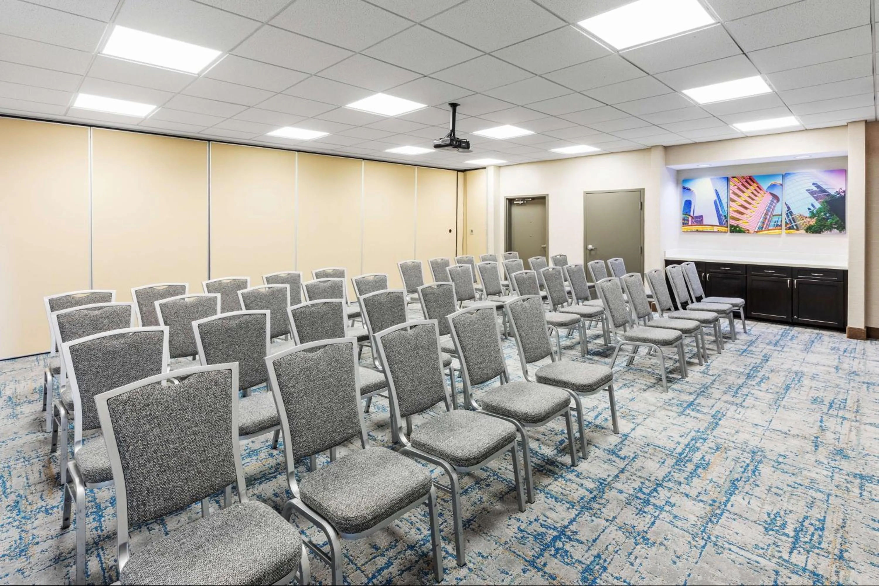 Meeting/conference room in Hampton Inn and Suites Houston Heights I-10
