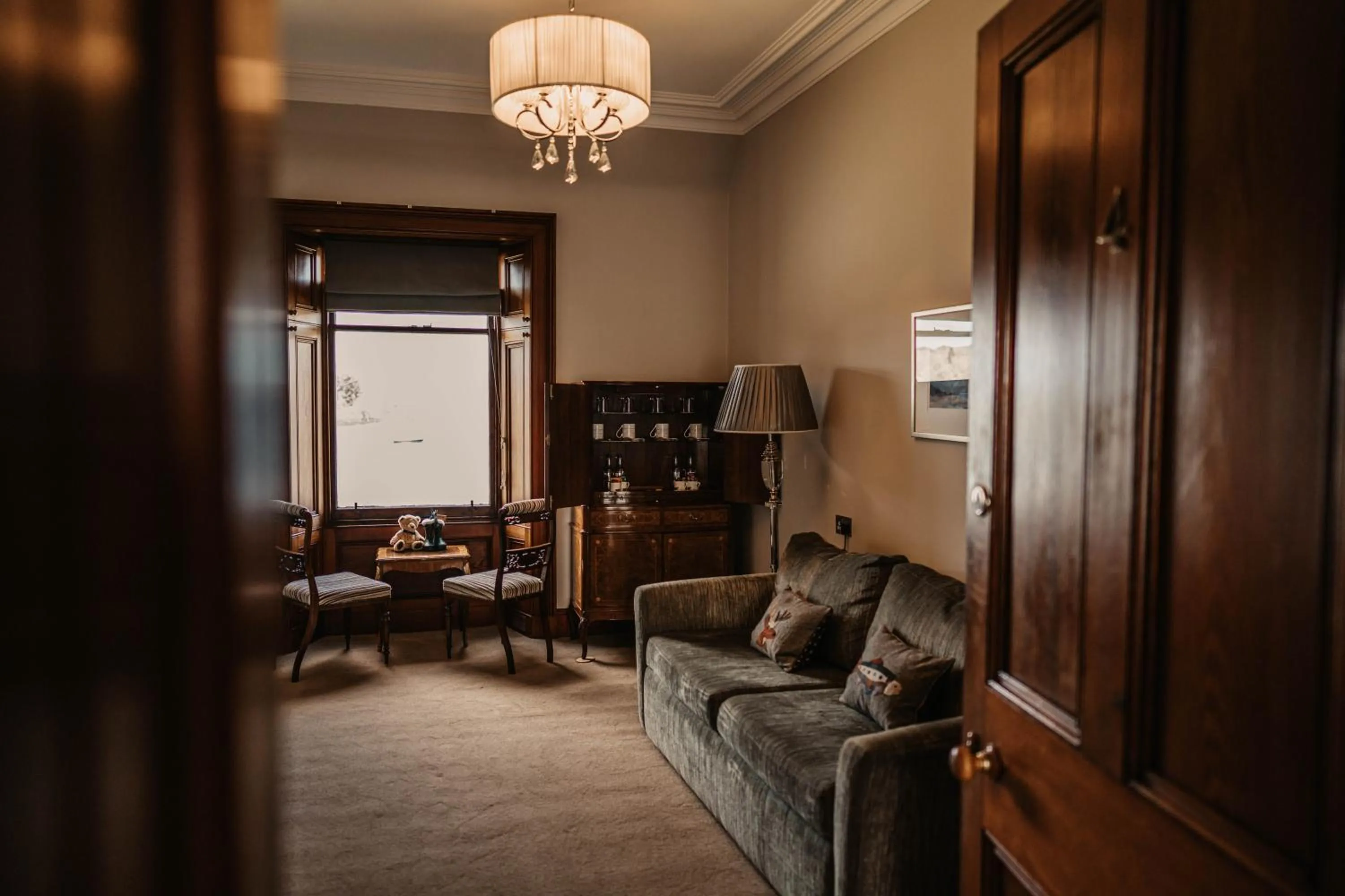 Living room in Shieldaig Lodge Hotel