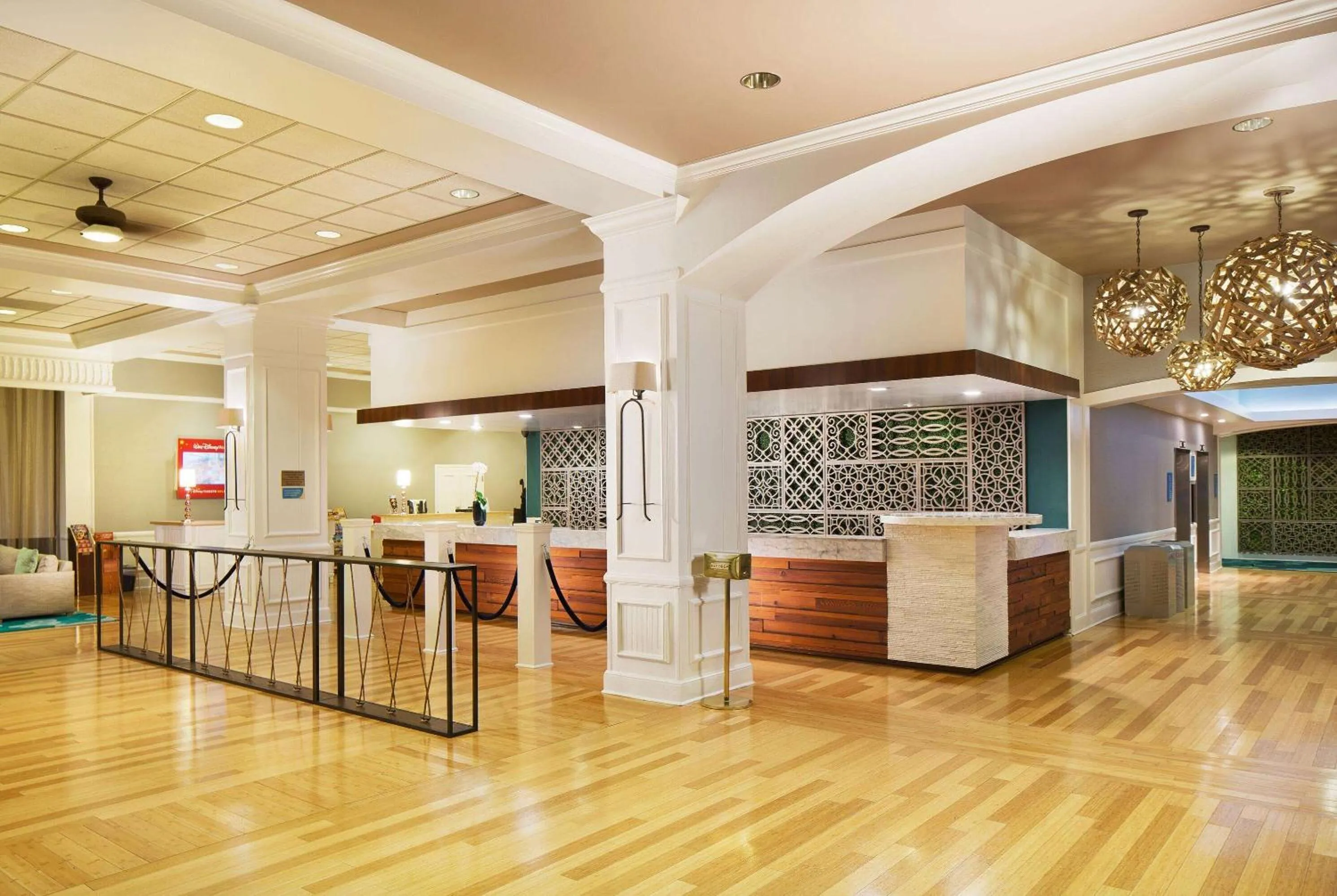 Lobby or reception in Wyndham Lake Buena Vista – Disney Springs® Area