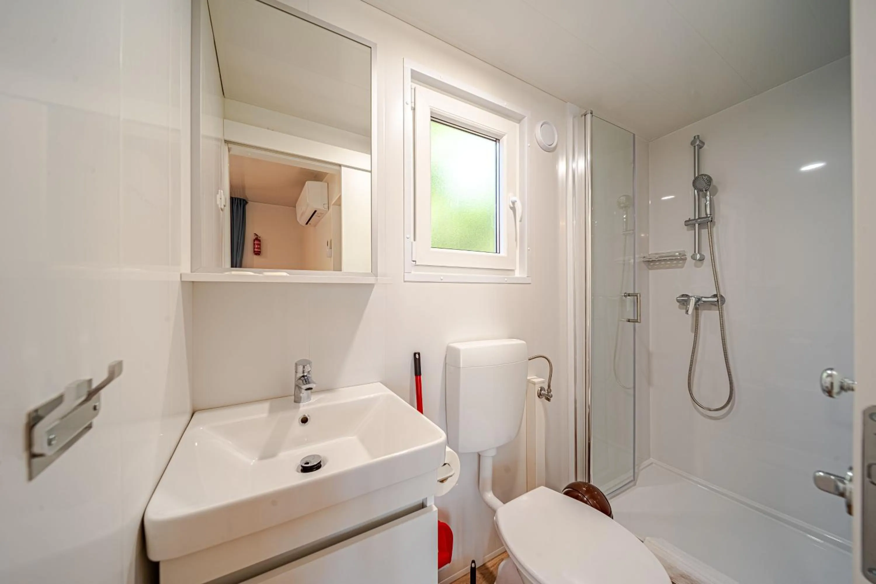 Mobile Home Comfort PLUS in Mobile Homes Camp Perna - Adriatic Kampovi