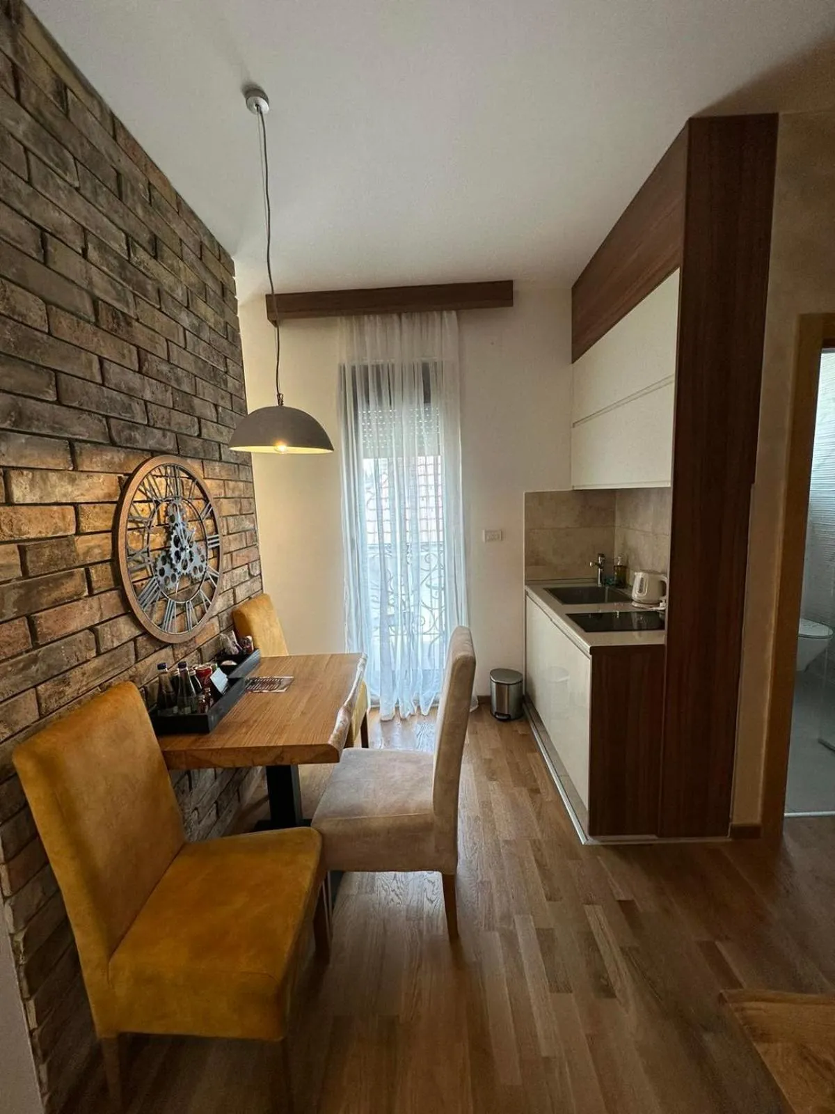 Kitchen or kitchenette in All Seasons Residence