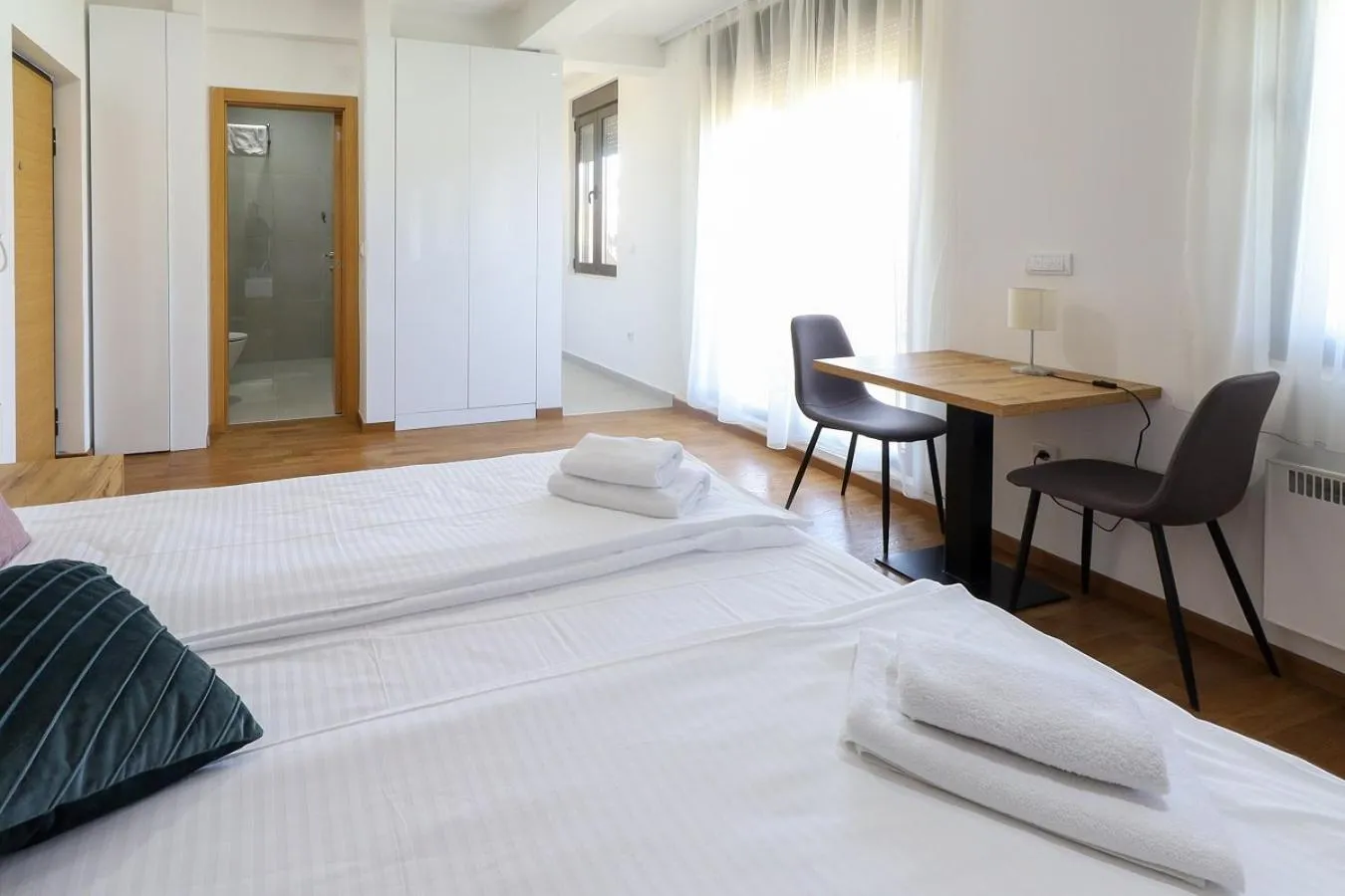 Bed in All Seasons Residence