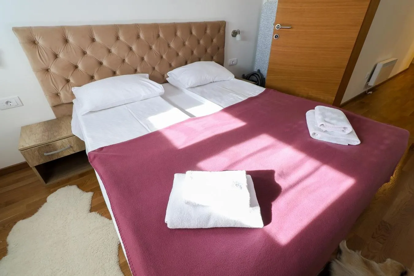 Bedroom, Bed in All Seasons Residence