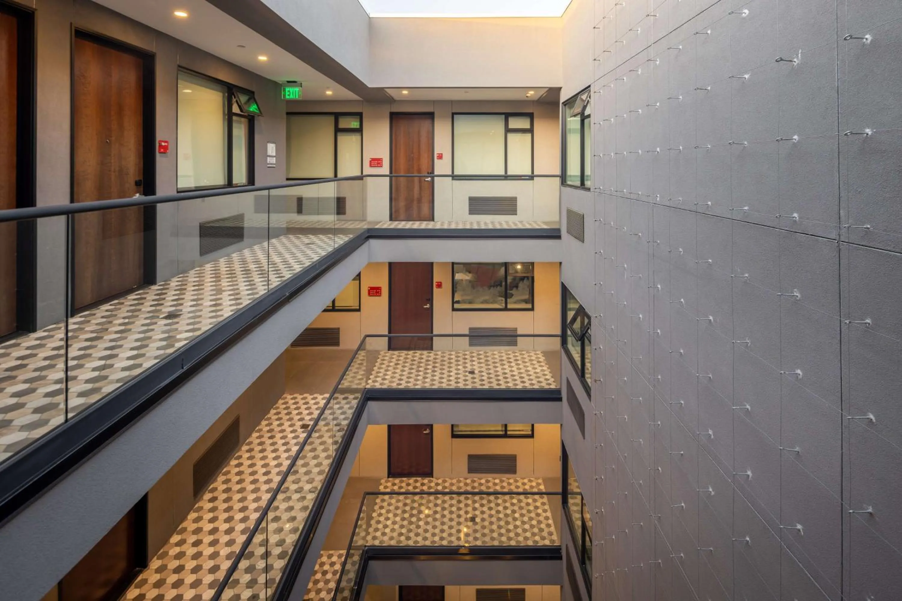 Property building in Infinity Hotel San Francisco, Tapestry Collection by Hilton