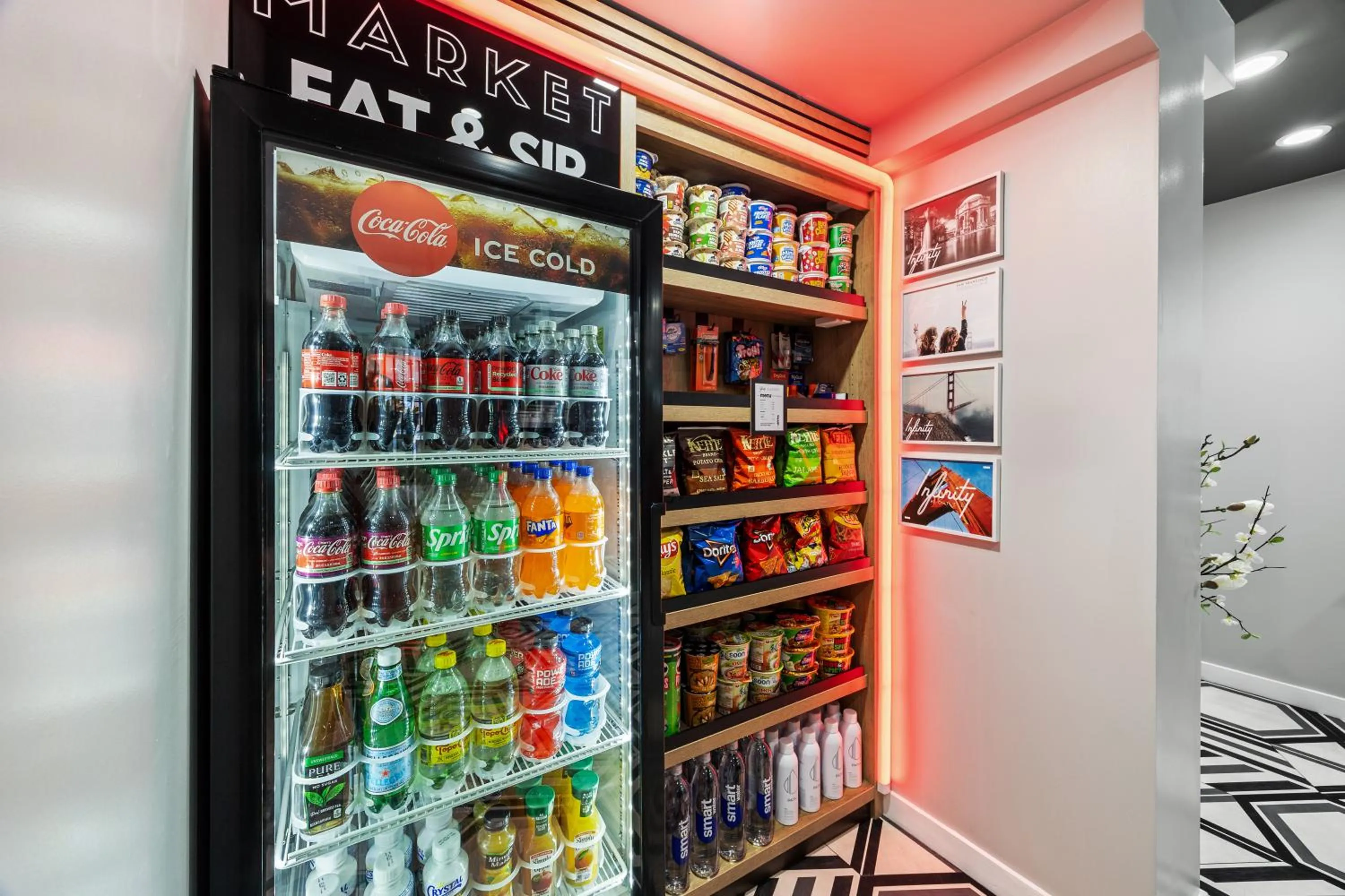 Lobby or reception in Infinity Hotel San Francisco, Tapestry Collection by Hilton