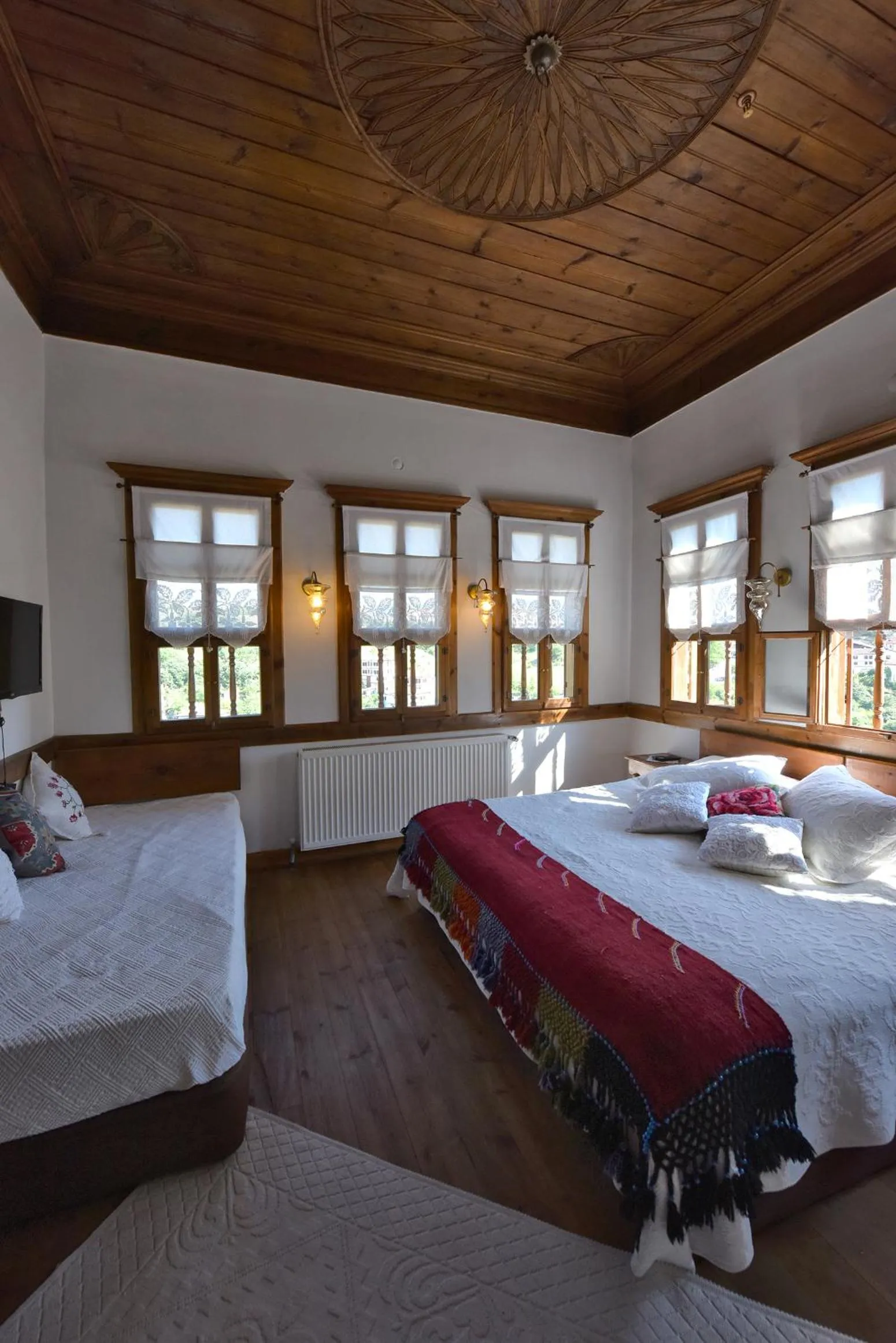 Day, Bed in Dadibra Konak Hotel