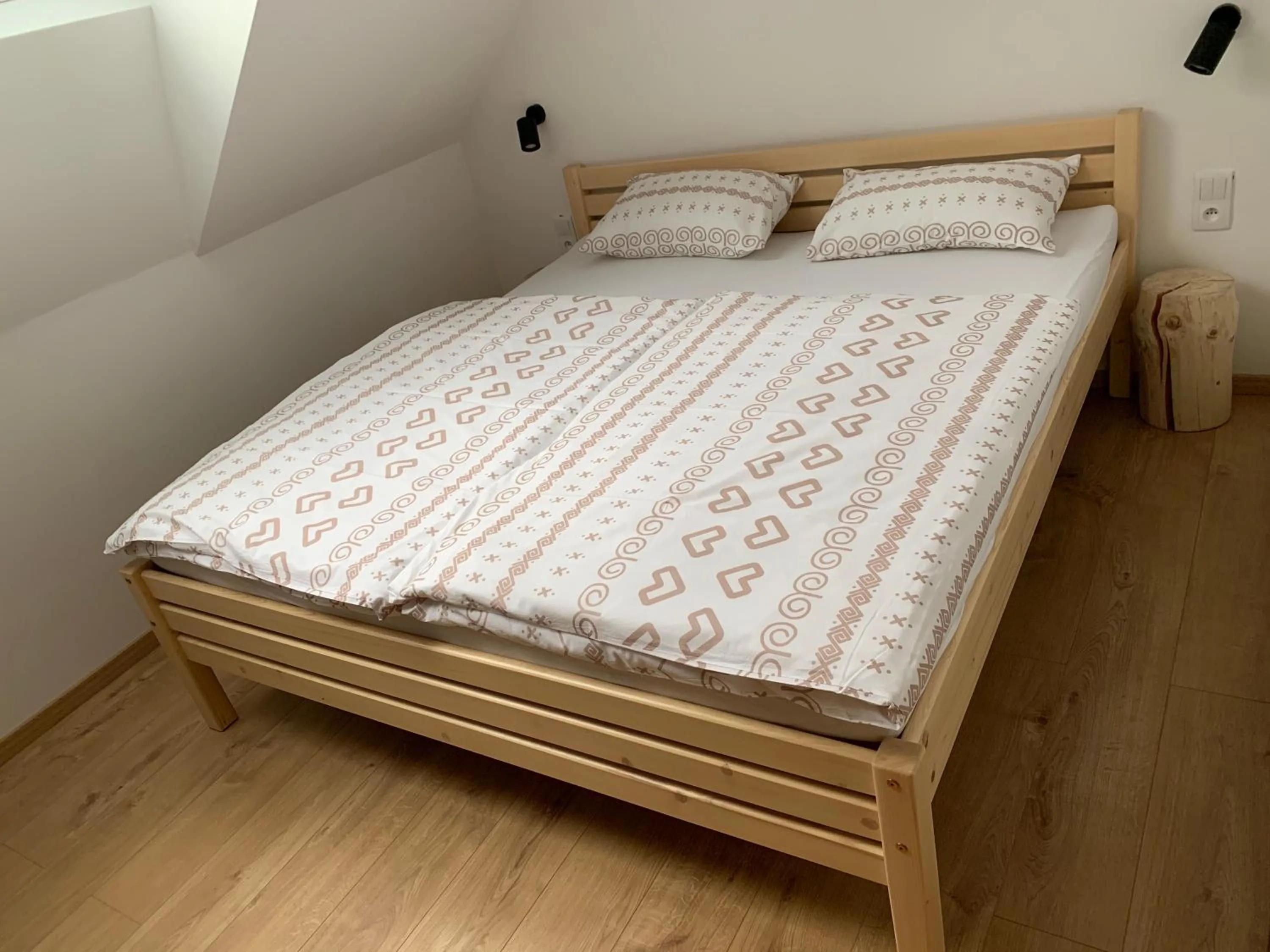 Bed in YASNA Apartments