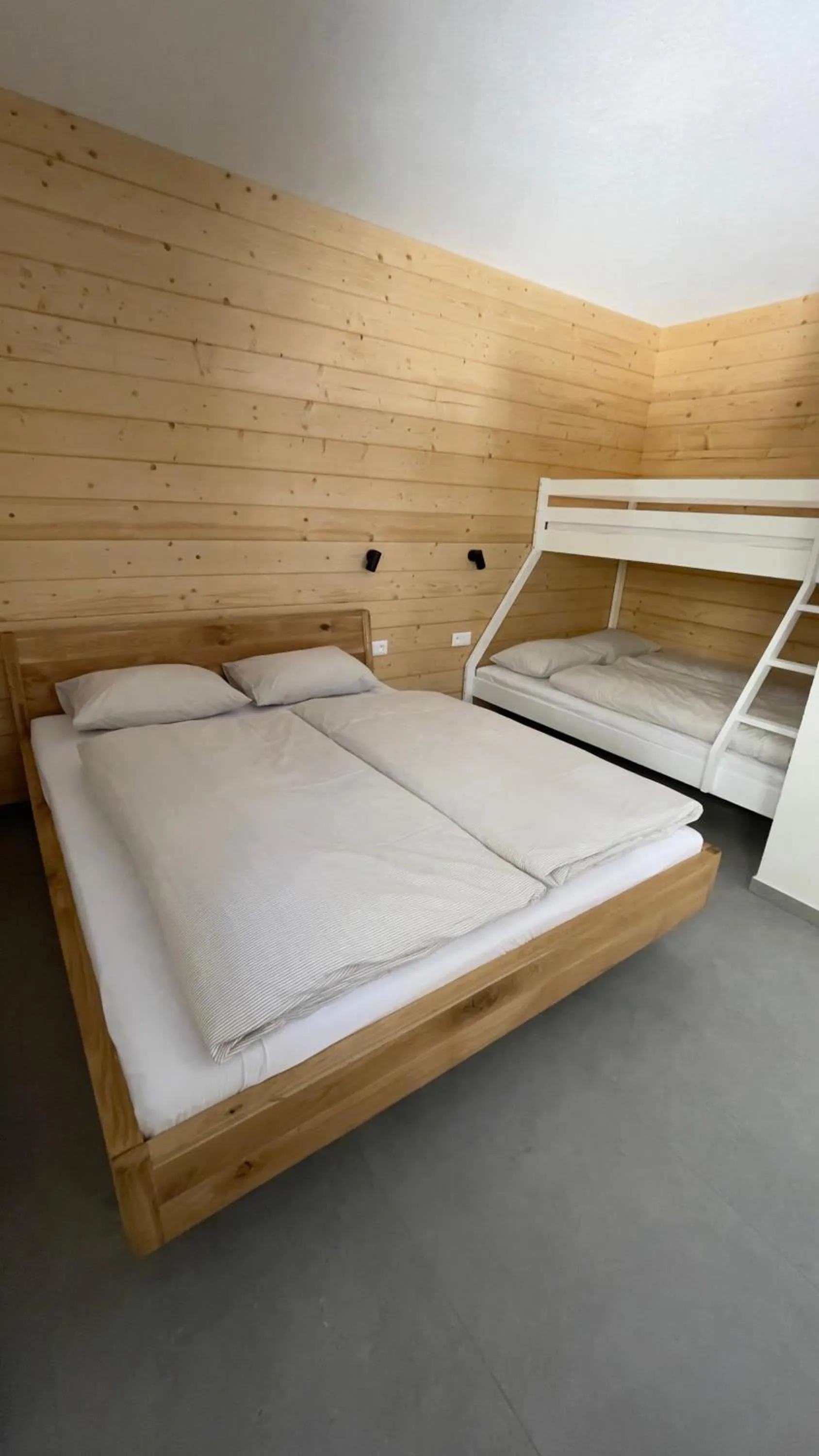 Bed in YASNA Apartments