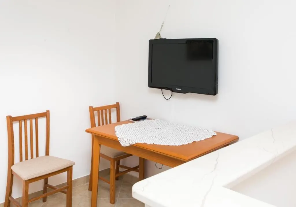 Dining area in Guest House Luce