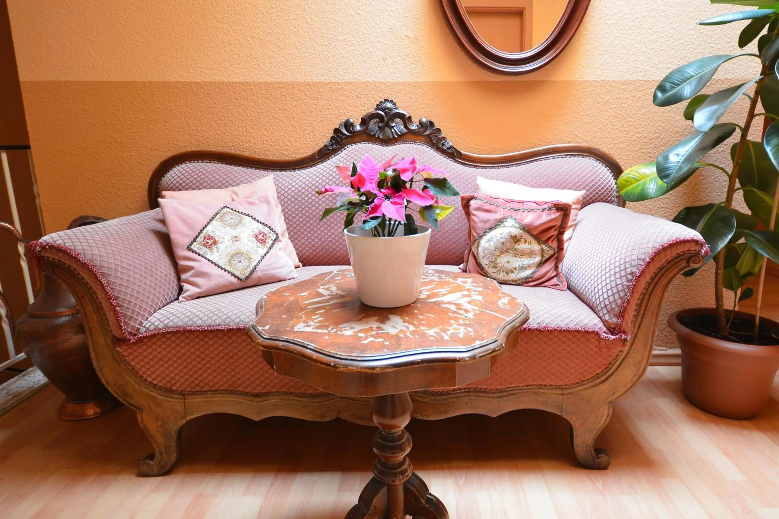 Lounge or bar in Landgasthof Kelzenberg