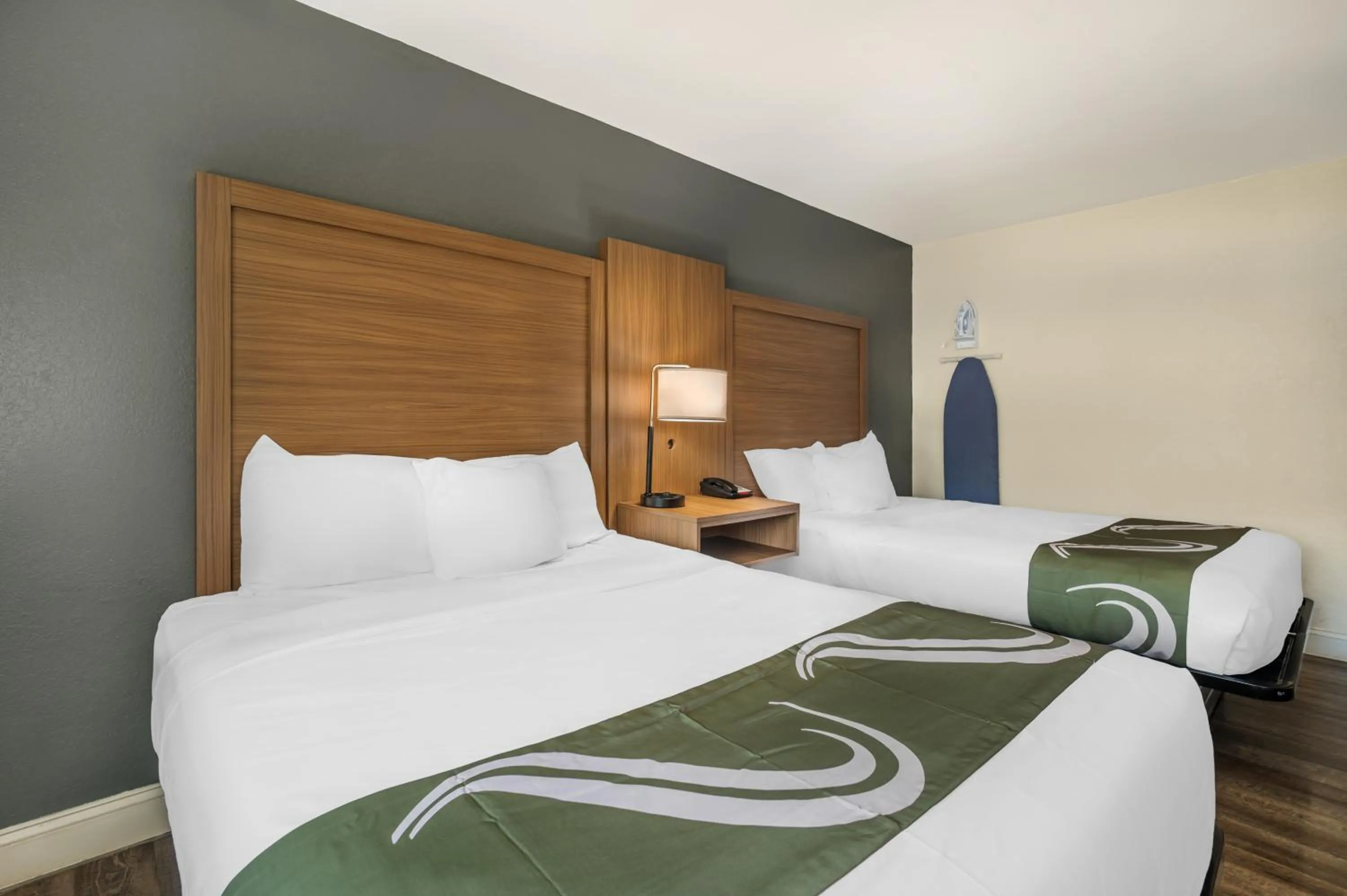 Bedroom, Bed in Quality Inn Chesapeake - Greenbrier