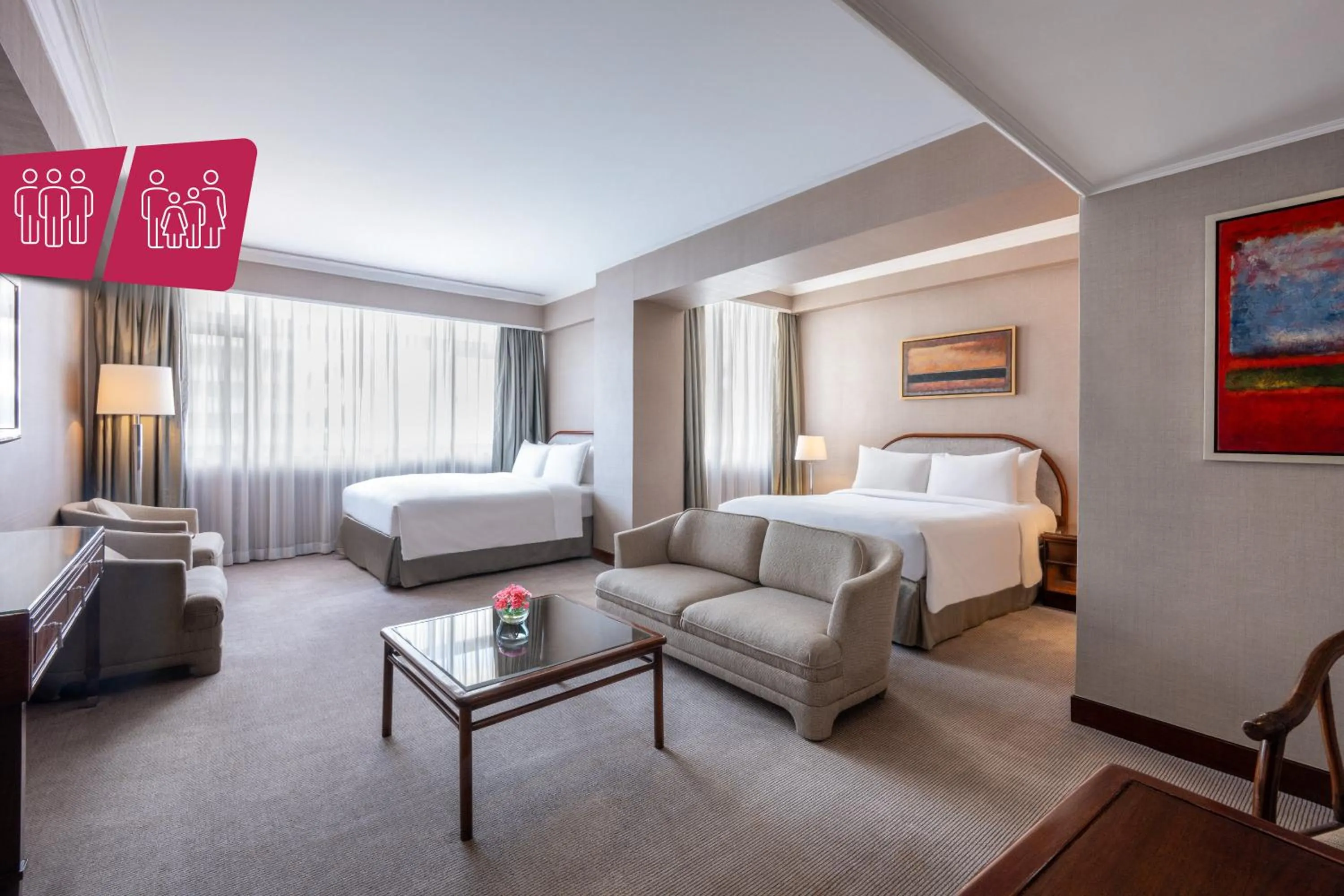 Photo of the whole room, Bed in Marco Polo Hongkong Hotel