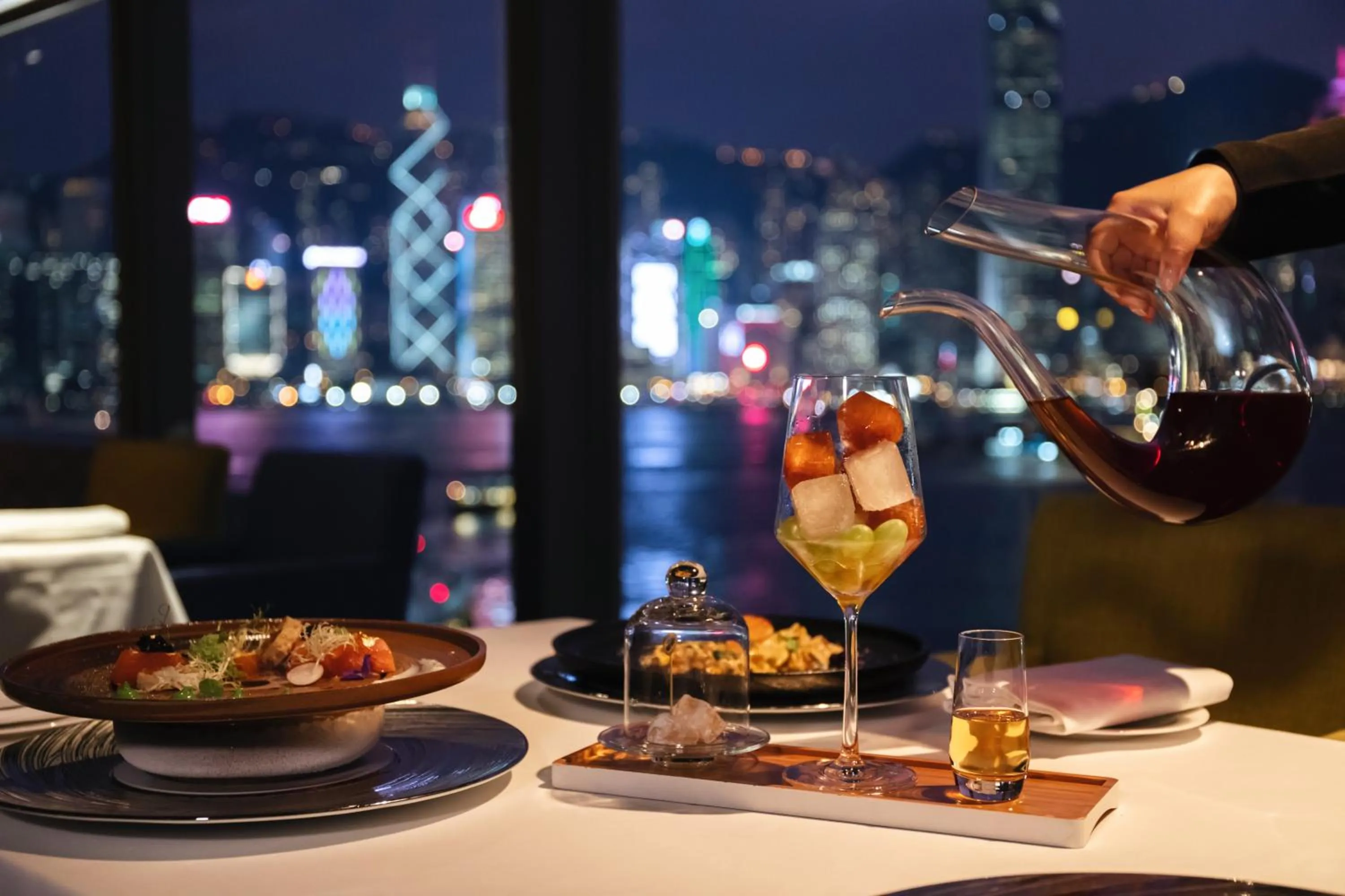 Restaurant/places to eat in Marco Polo Hongkong Hotel