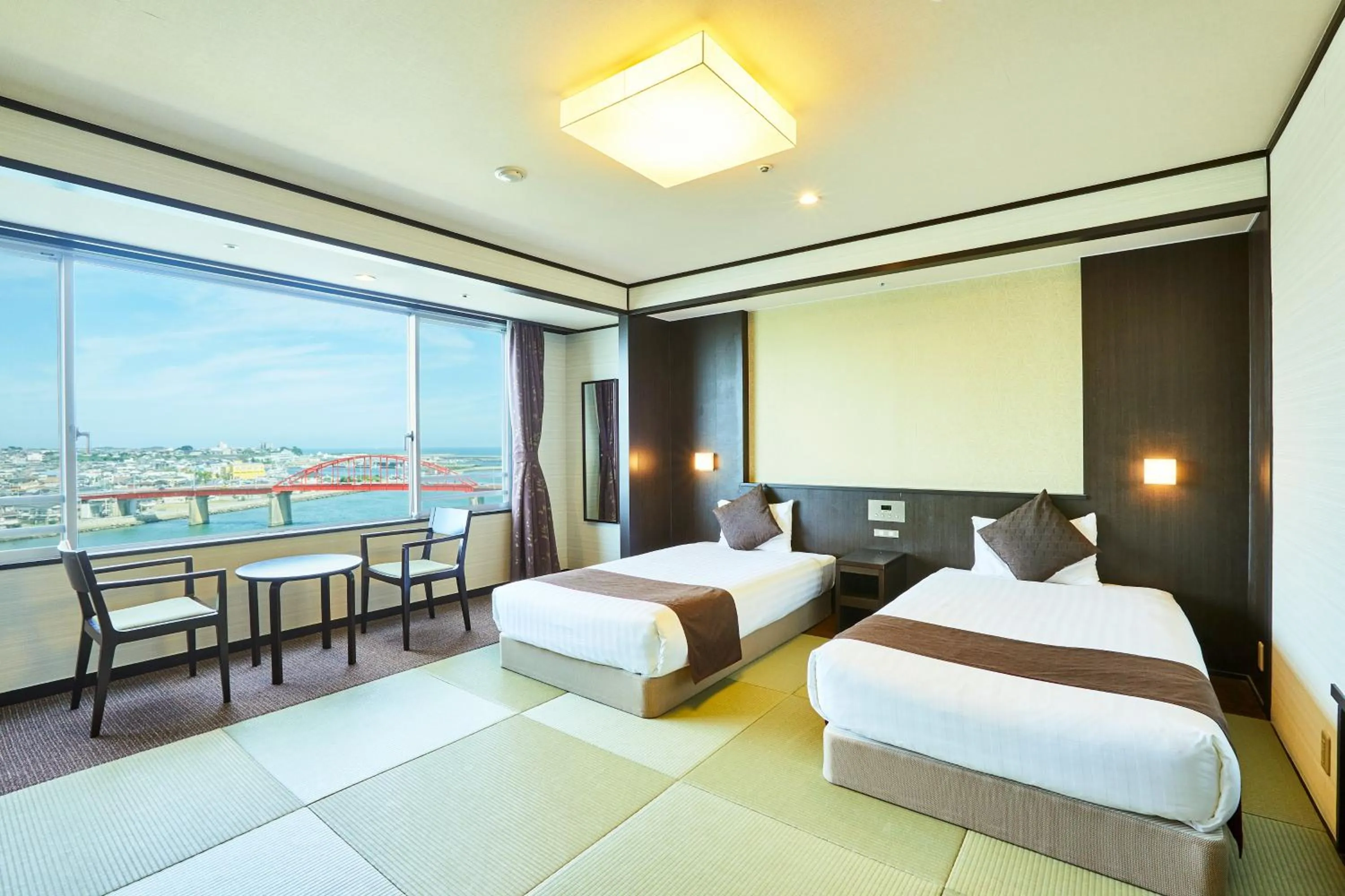 Photo of the whole room, Bed in KAMENOI HOTEL Oarai