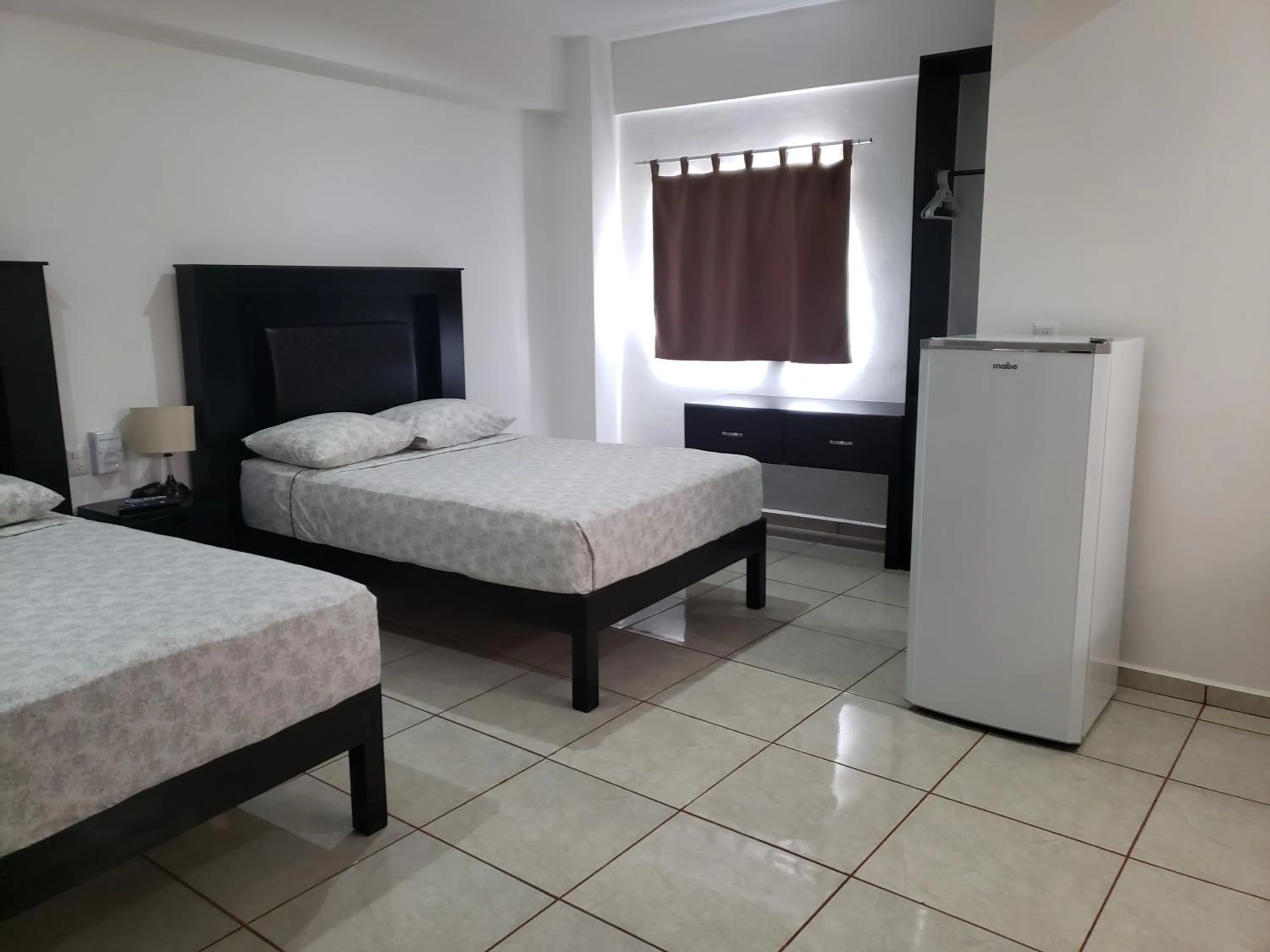 Bedroom, Bed in A una calle del ado 5ta avenida