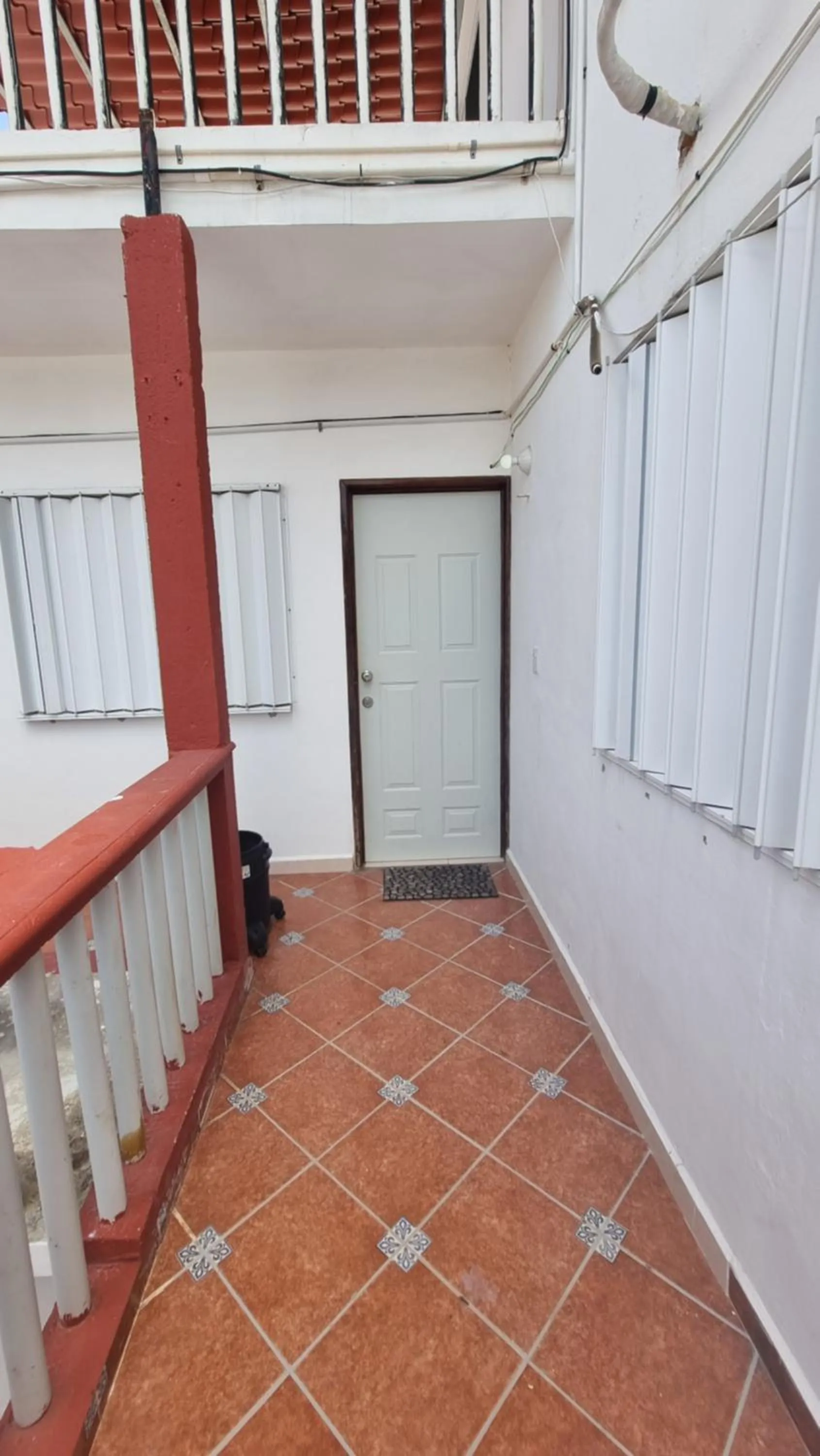 A una calle del ado 5ta avenida