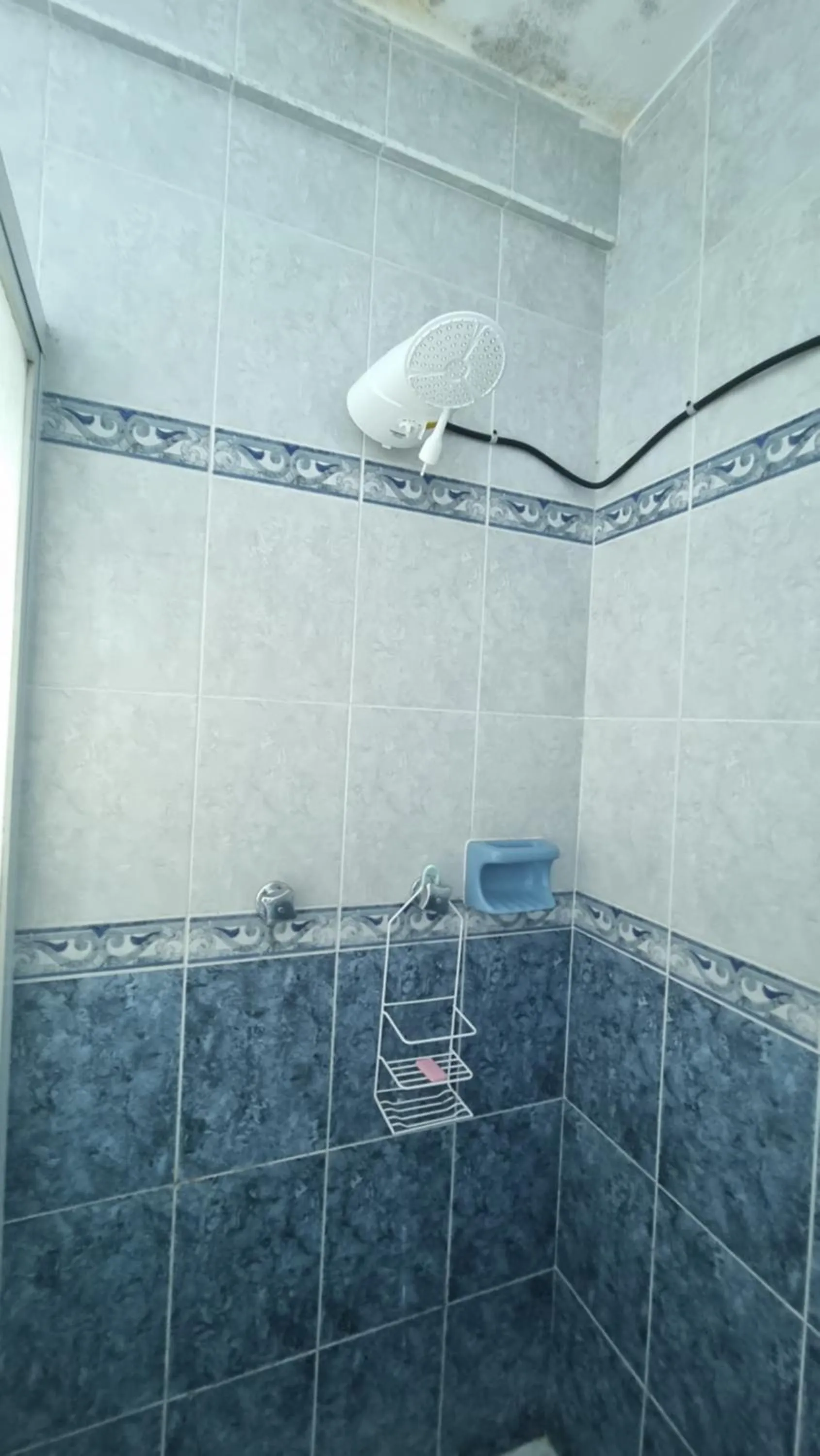 Bathroom in A una calle del ado 5ta avenida