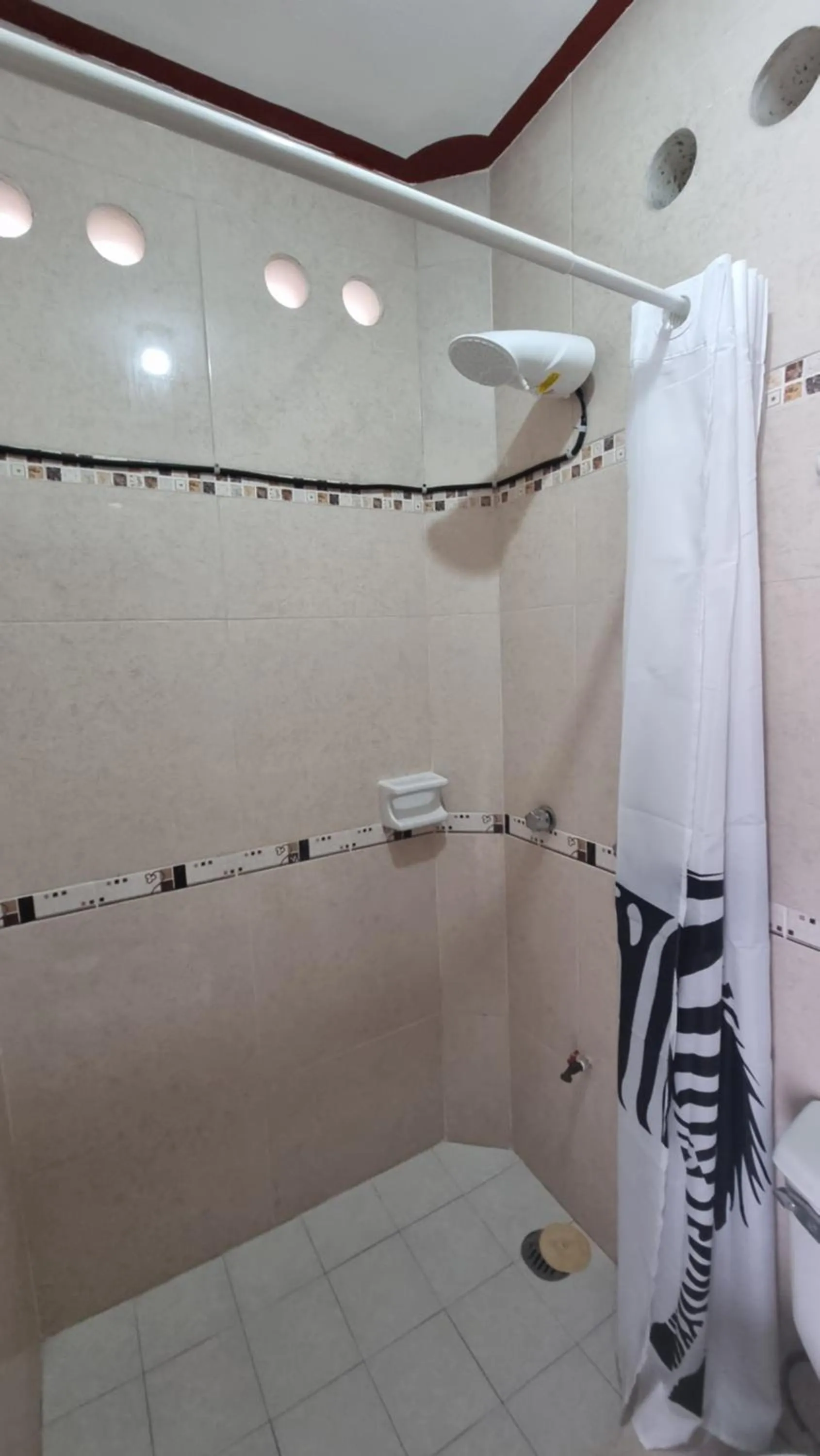 Bathroom in A una calle del ado 5ta avenida