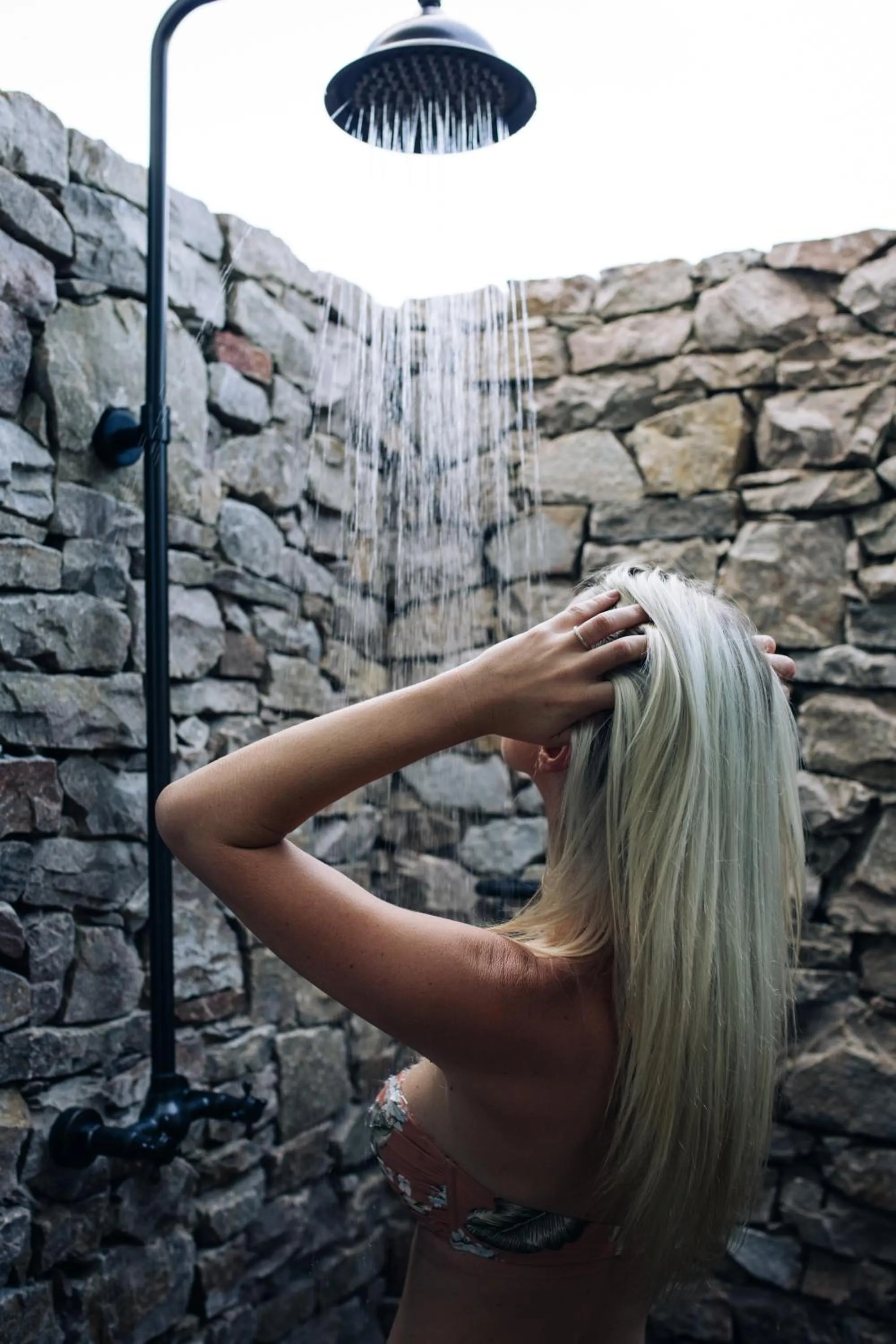 Shower in Hotel Olivewood