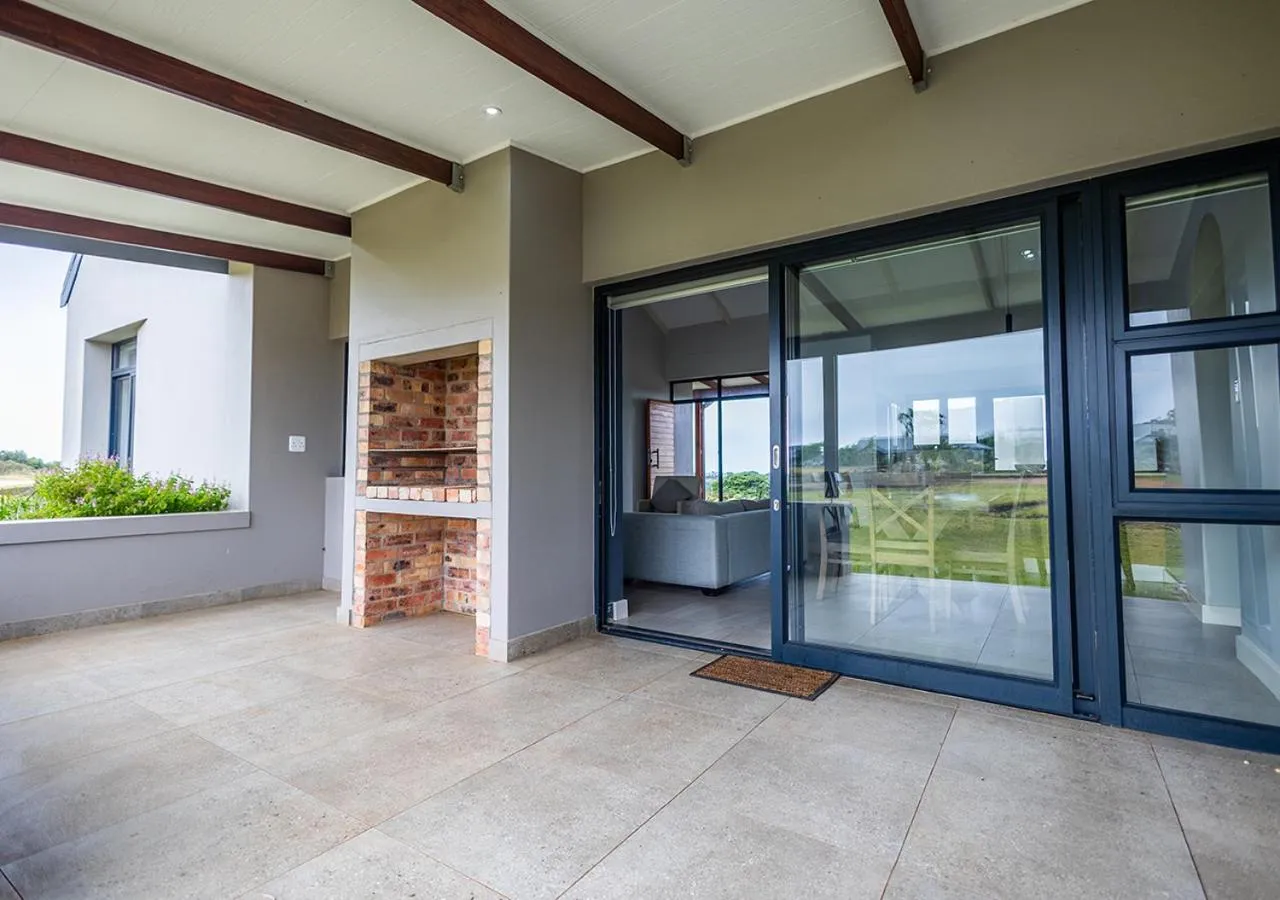 Patio in Hotel Olivewood