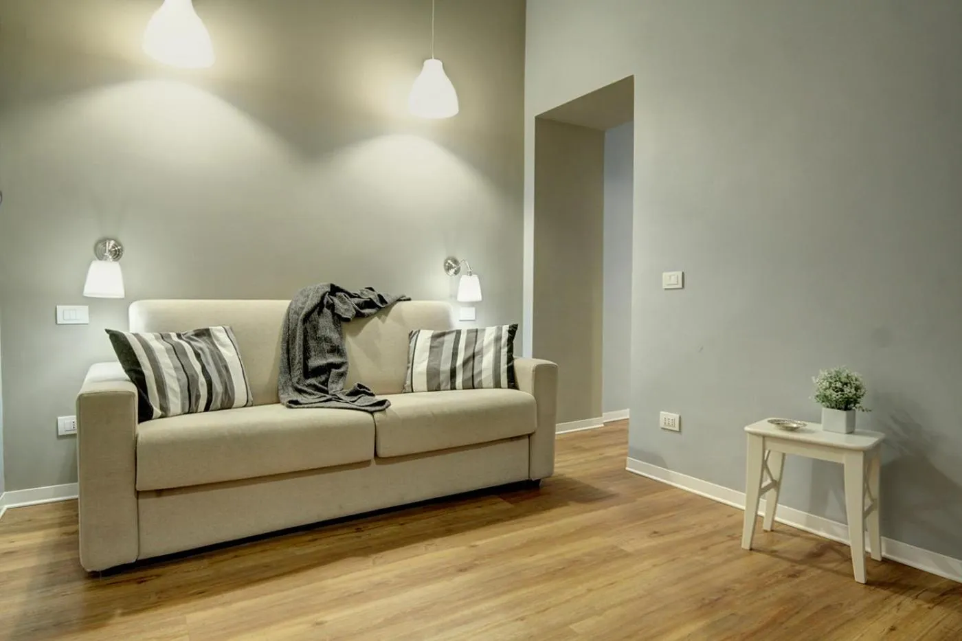 Seating area in AmoRoma Suite