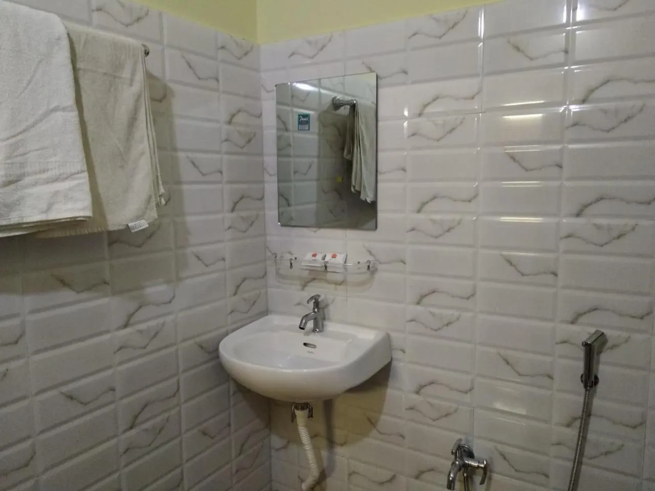 Shower in Sundarban Tiger Roar Resort