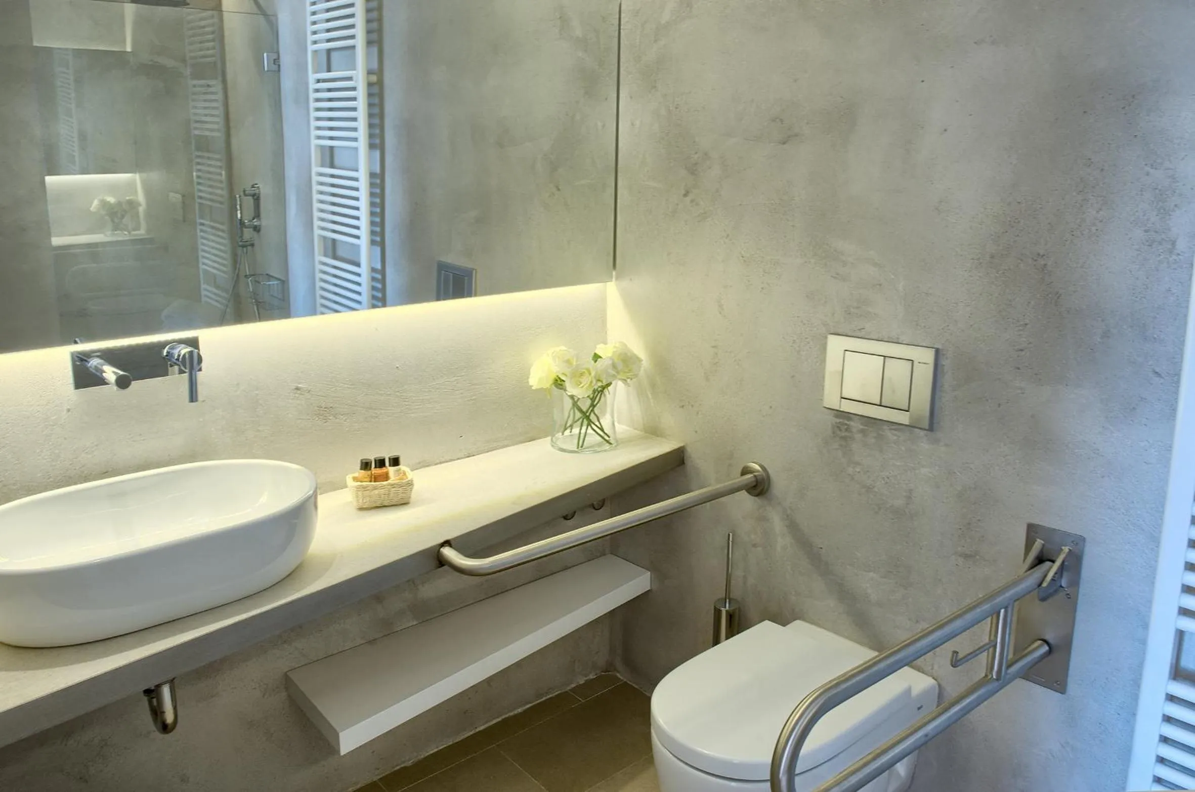 Bathroom in Hostalet de Begur - Adults Only