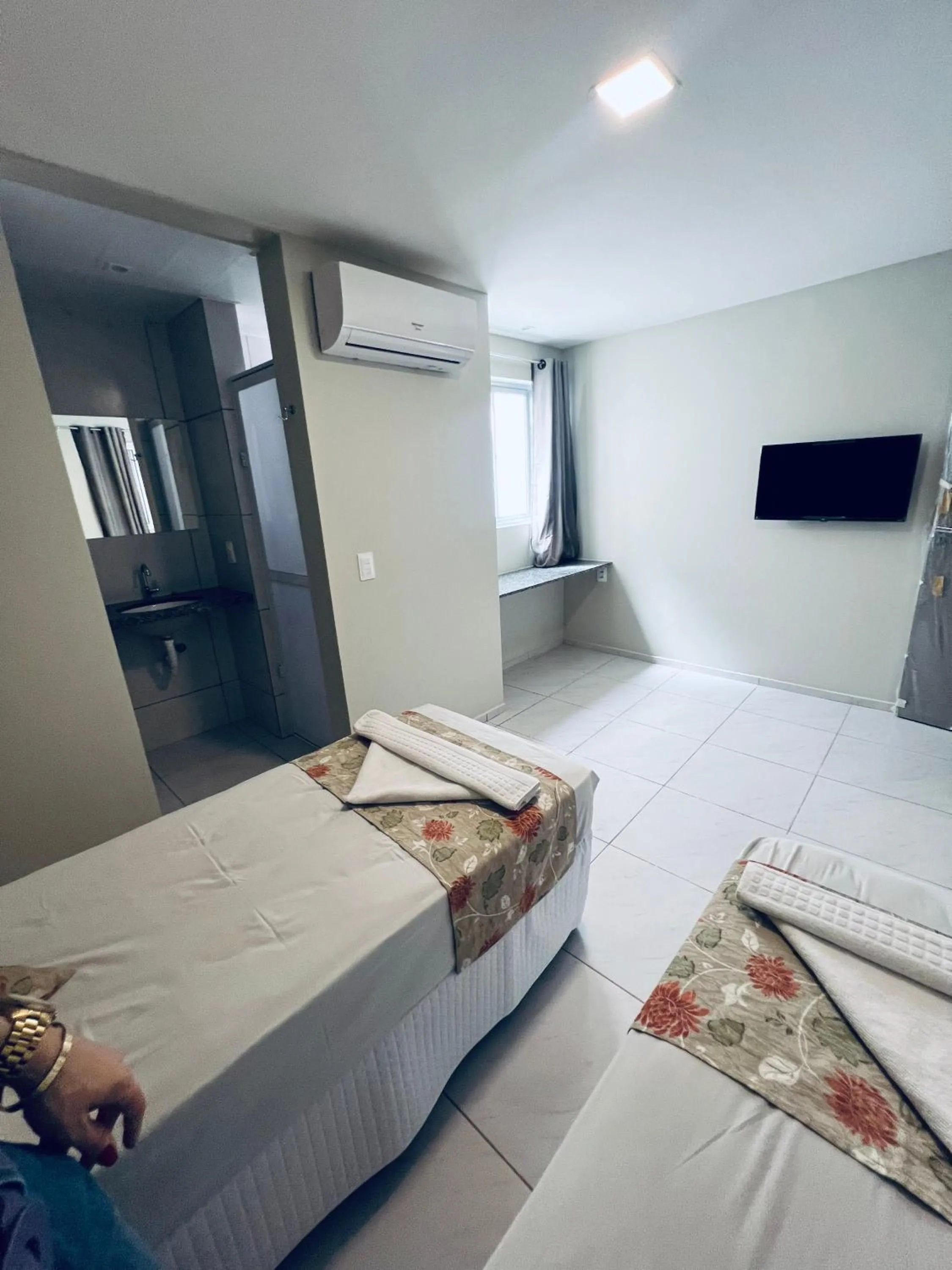 Photo of the whole room, Bed in Iracema Mar Hotel