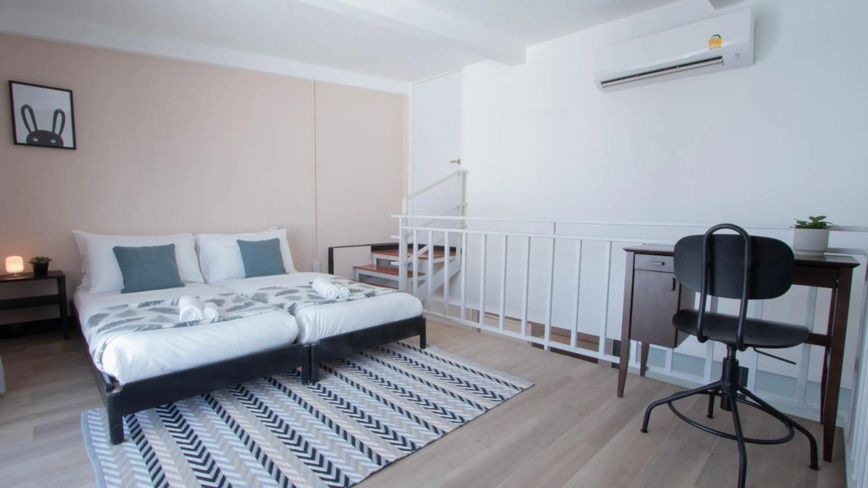 Photo of the whole room, Bed in Airee Premier Residence