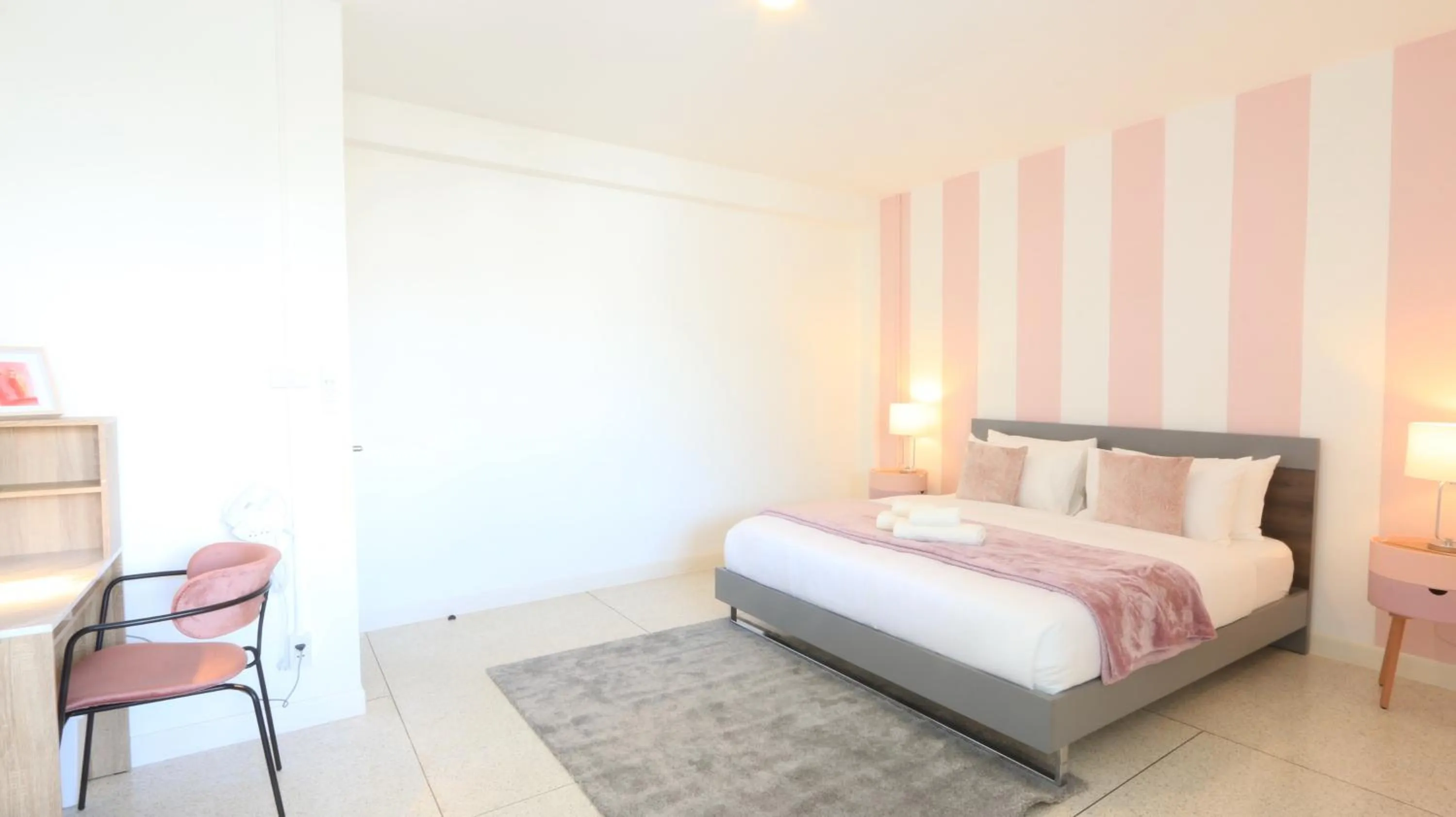 Photo of the whole room, Bed in Airee Premier Residence