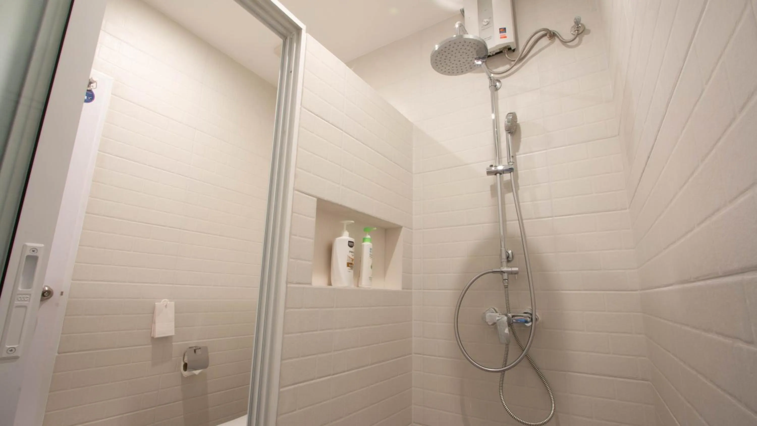 Shower in Airee Premier Residence