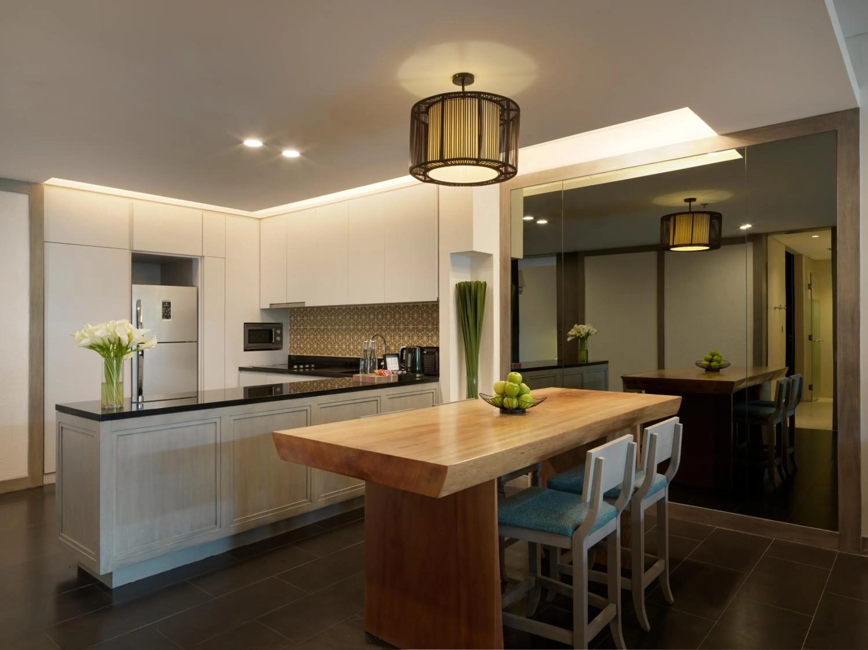 Kitchen or kitchenette in Avani Plus Mai Khao Phuket Suites