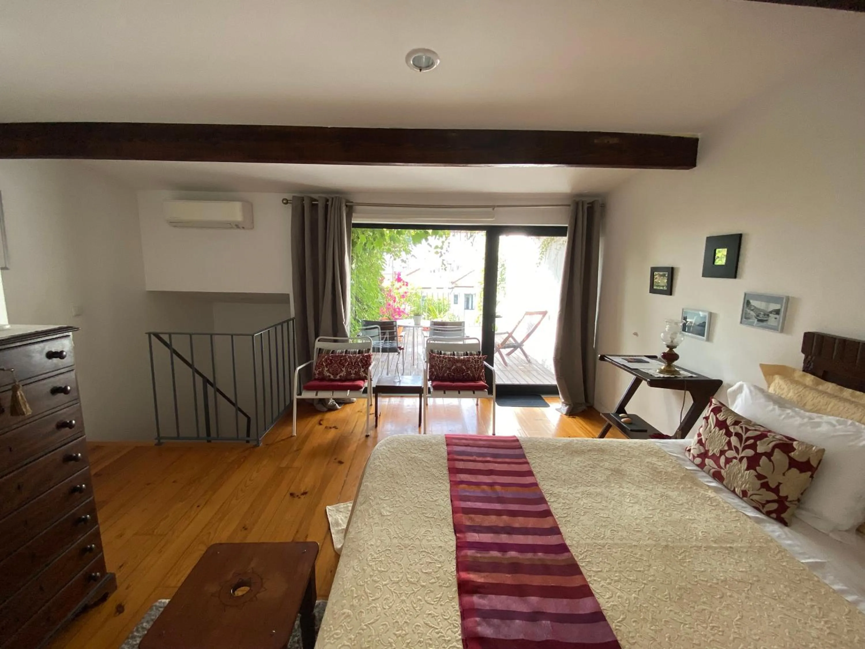 Photo of the whole room, Bed in Casa 45 Porto