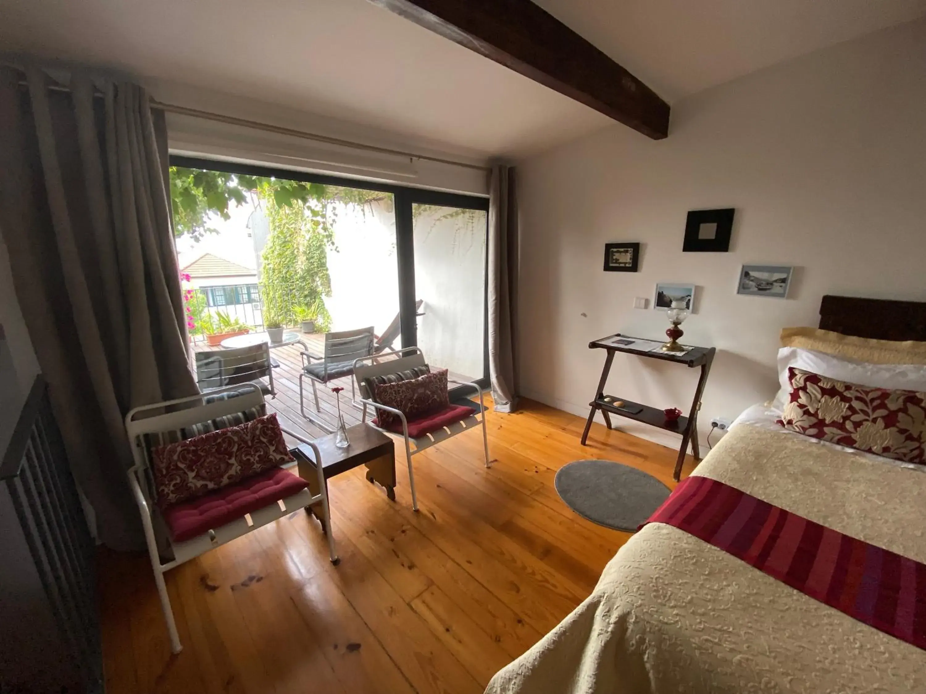 Double Room with Terrace - Third Floor in Casa 45 Porto Double Room with Terrace - Third Floor in Casa 45 Porto