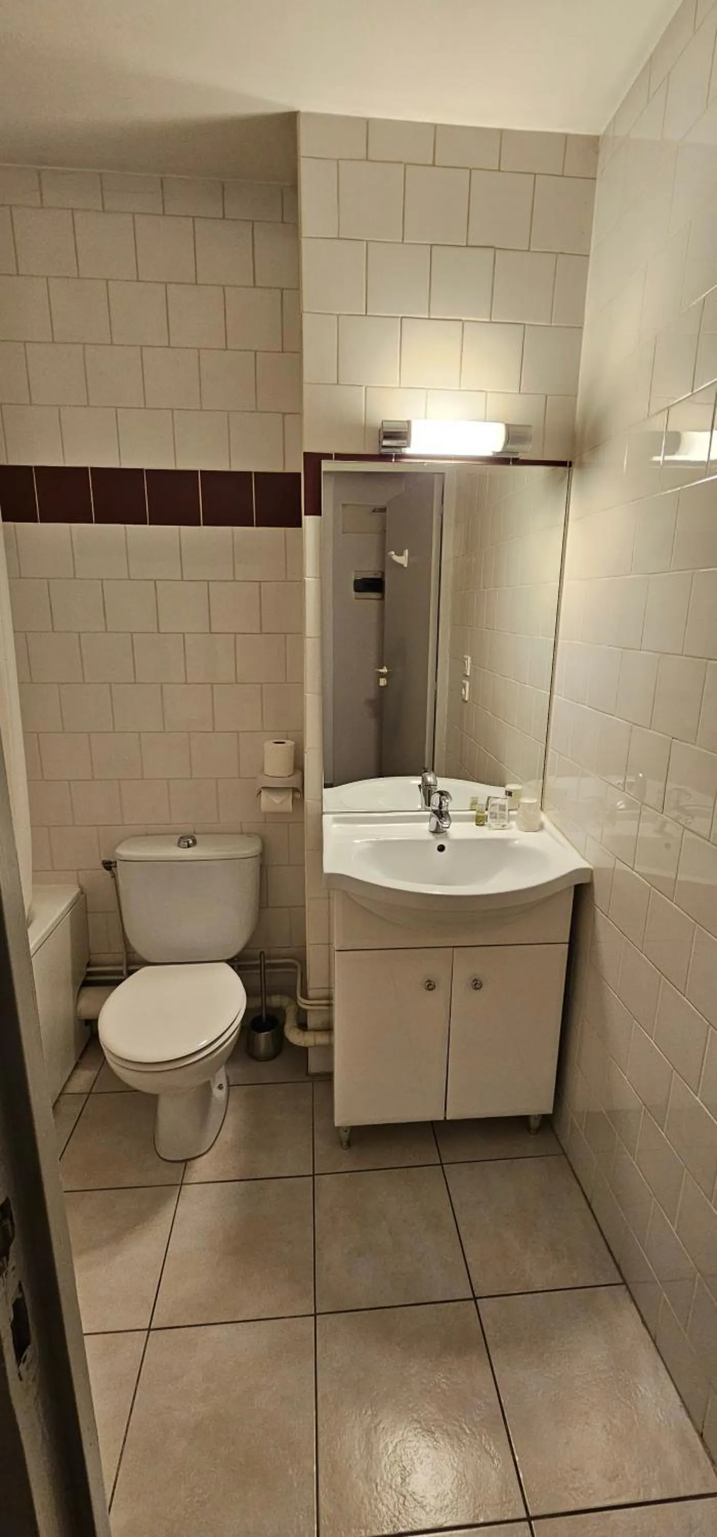 Bathroom in Hotel Lyon Sud, Pierre Benite, St Genis Laval