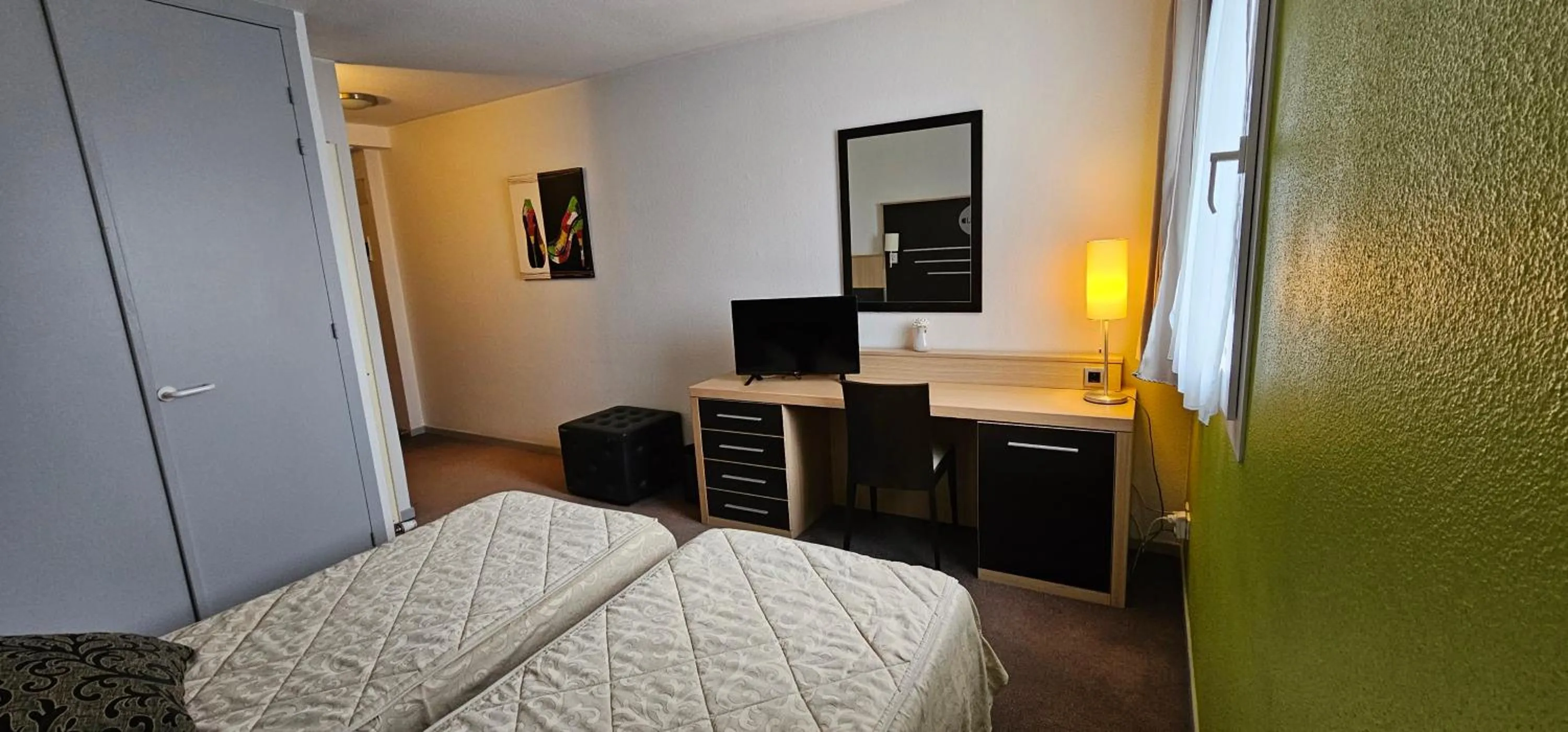 Seating area, Bed in Hotel Lyon Sud, Pierre Benite, St Genis Laval